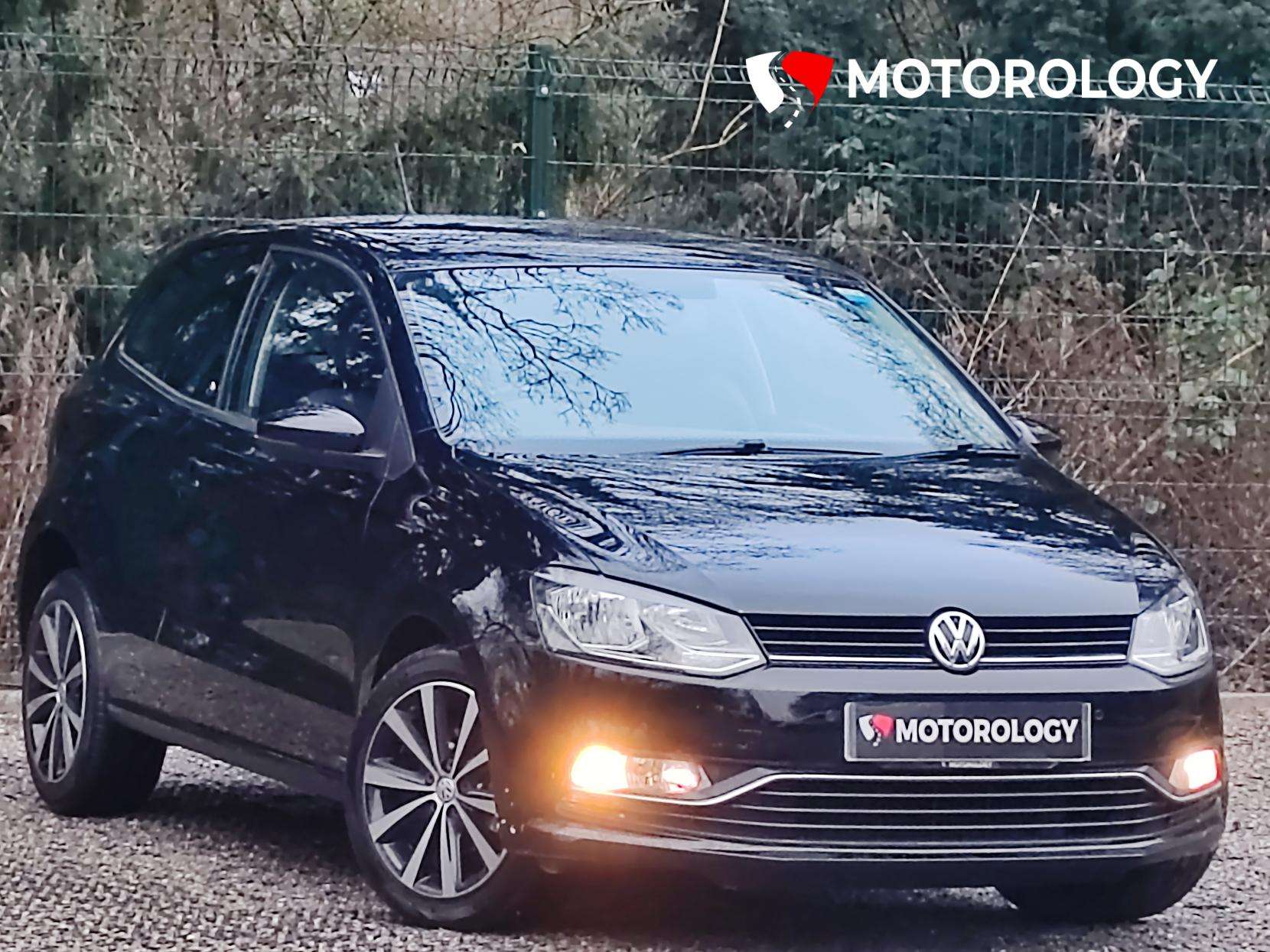 A 2017 VOLKSWAGEN POLO 1.0 BlueMotion Tech beats Hatchback 3dr Petrol Manual Euro 6 (s/s) (60 ps) A 2017 VOLKSWAGEN POLO 1.0 BlueMotion Tech beats Hatchback 3dr Petrol Manual Euro 6 (s/s) (60 ps)