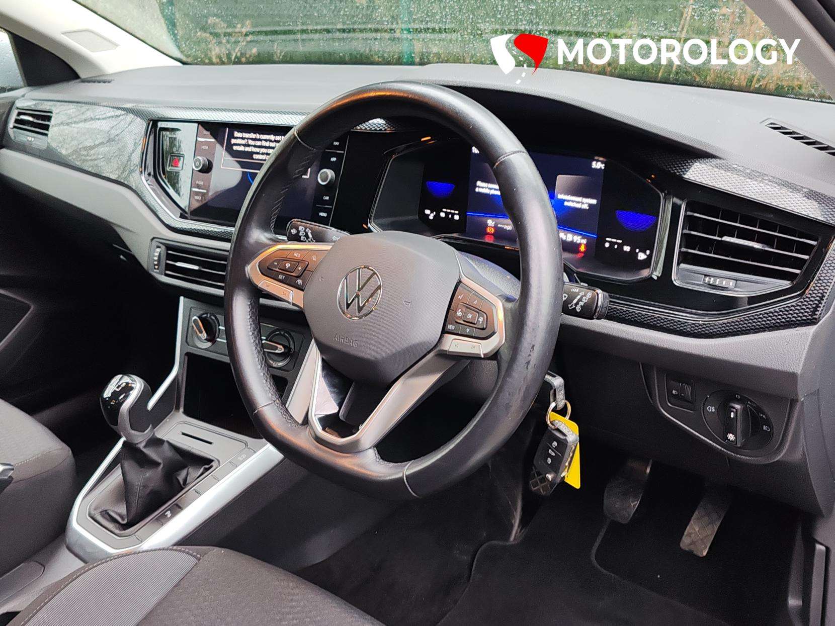 A 2022 VOLKSWAGEN POLO 1.0 TSI Life Hatchback 5dr Petrol Manual Euro 6 (s/s) (95 ps) A 2022 VOLKSWAGEN POLO 1.0 TSI Life Hatchback 5dr Petrol Manual Euro 6 (s/s) (95 ps)