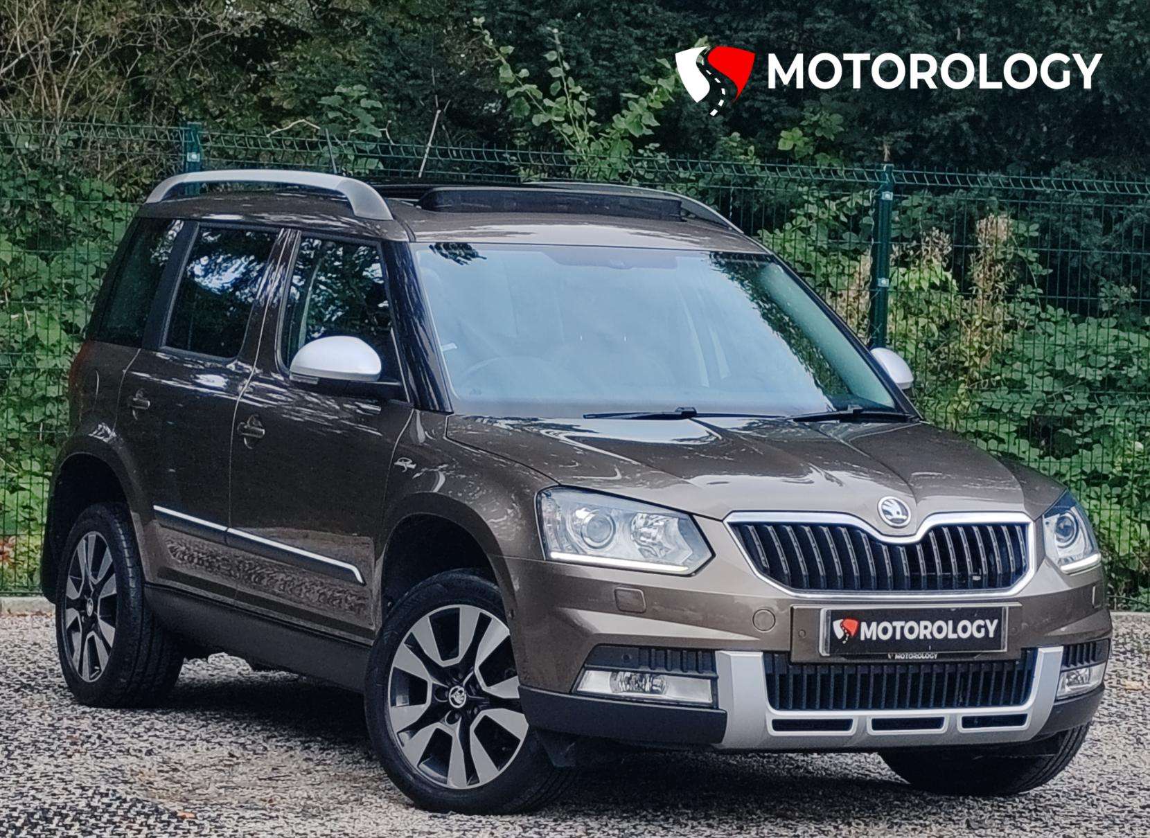 A 2014 SKODA YETI 2.0 TDI Laurin & Klement Outdoor 5dr Diesel DSG 4WD Euro 5 (140 ps) A 2014 SKODA YETI 2.0 TDI Laurin & Klement Outdoor 5dr Diesel DSG 4WD Euro 5 (140 ps)