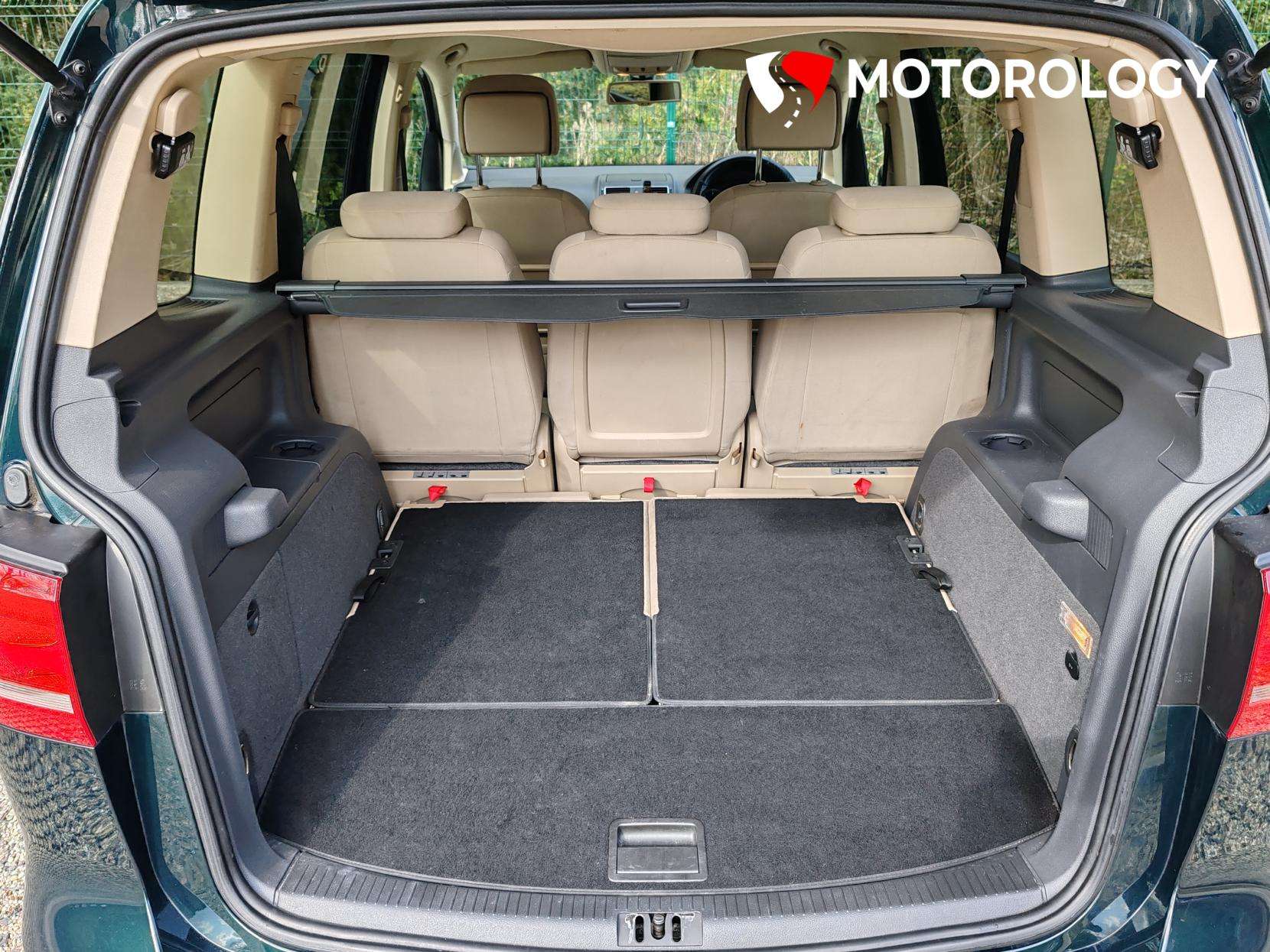 2014 VOLKSWAGEN TOURAN 2014 VOLKSWAGEN TOURAN