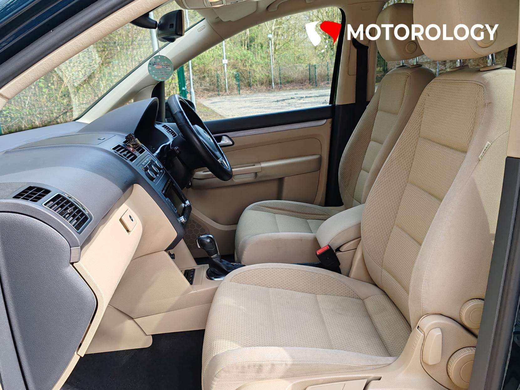 2014 VOLKSWAGEN TOURAN 2014 VOLKSWAGEN TOURAN