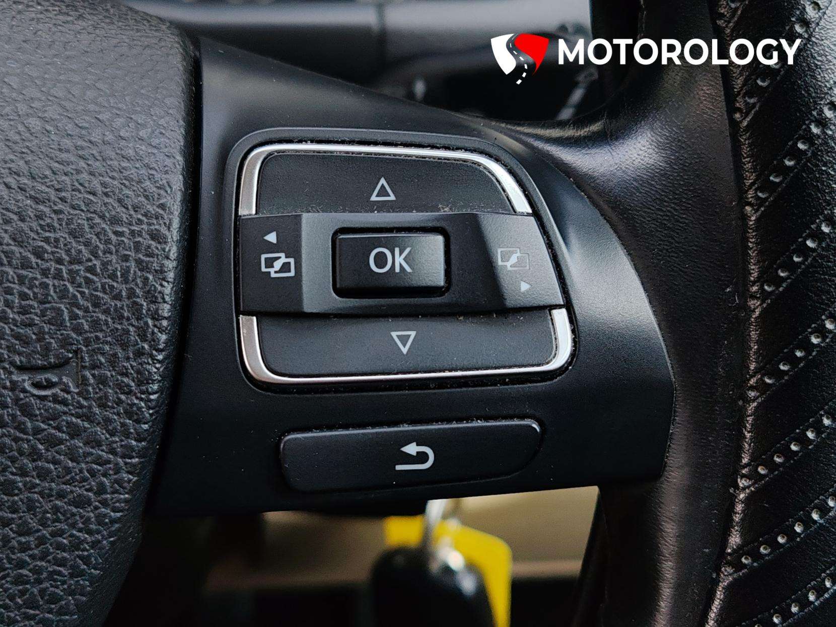 2014 VOLKSWAGEN TOURAN 2014 VOLKSWAGEN TOURAN