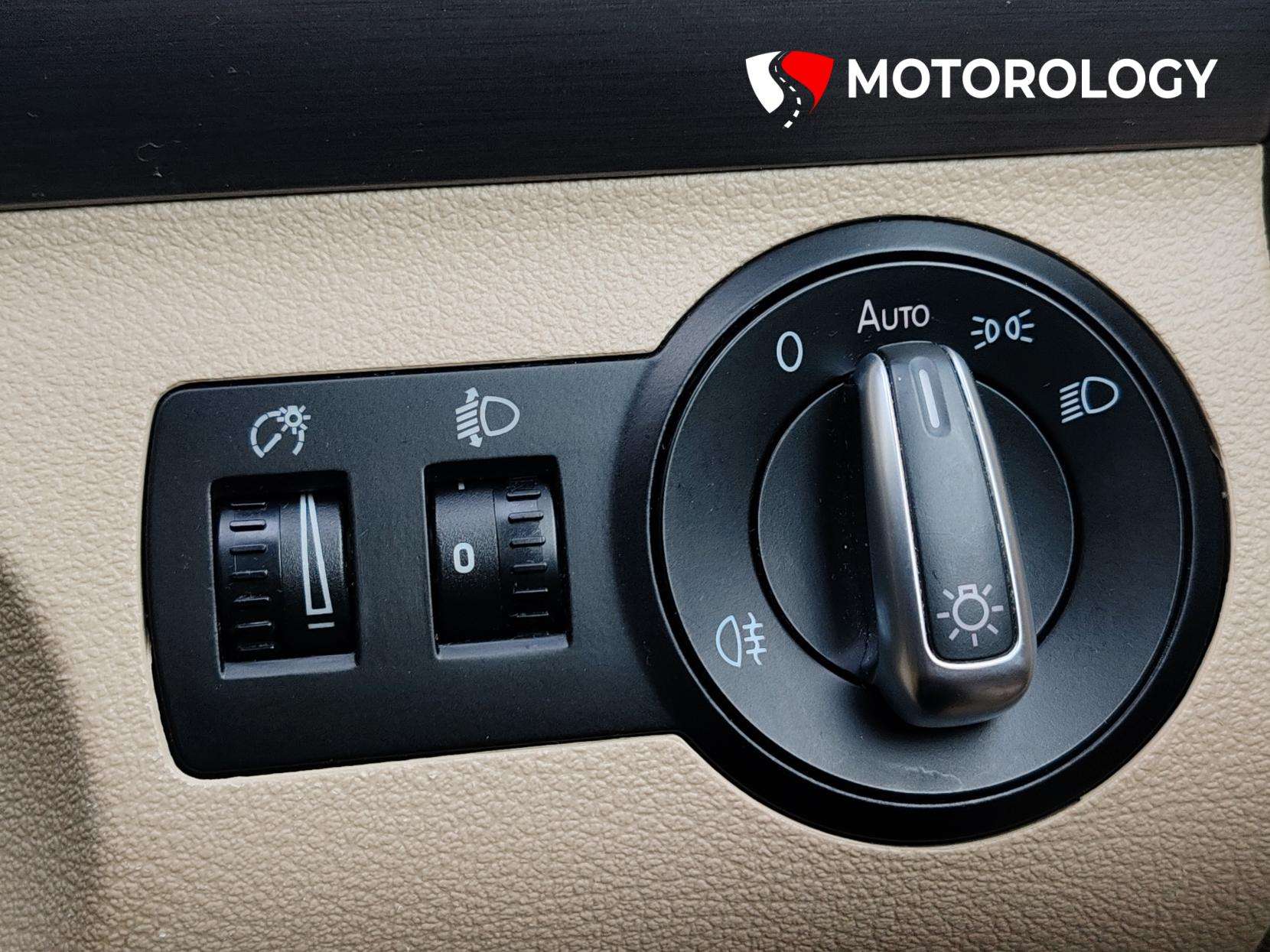 2014 VOLKSWAGEN TOURAN 2014 VOLKSWAGEN TOURAN