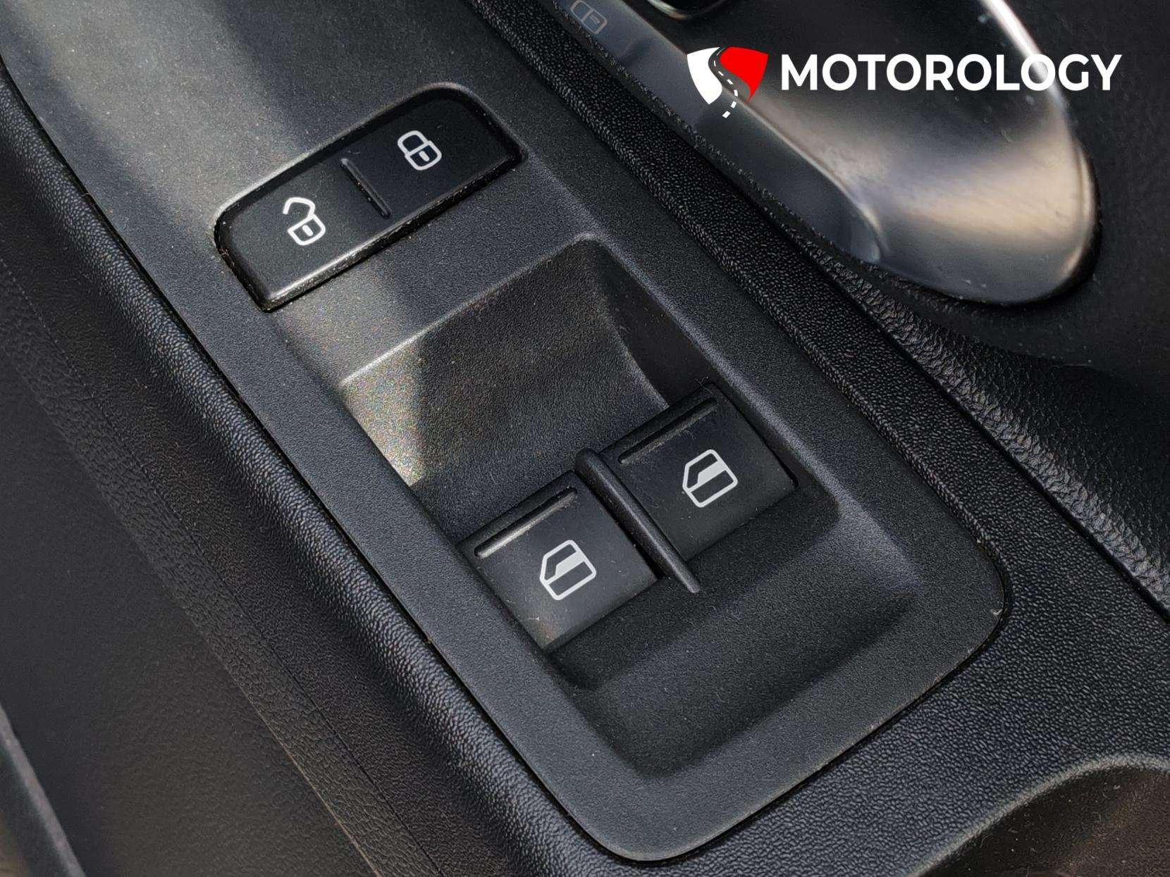 2015 SEAT MII 2015 SEAT MII