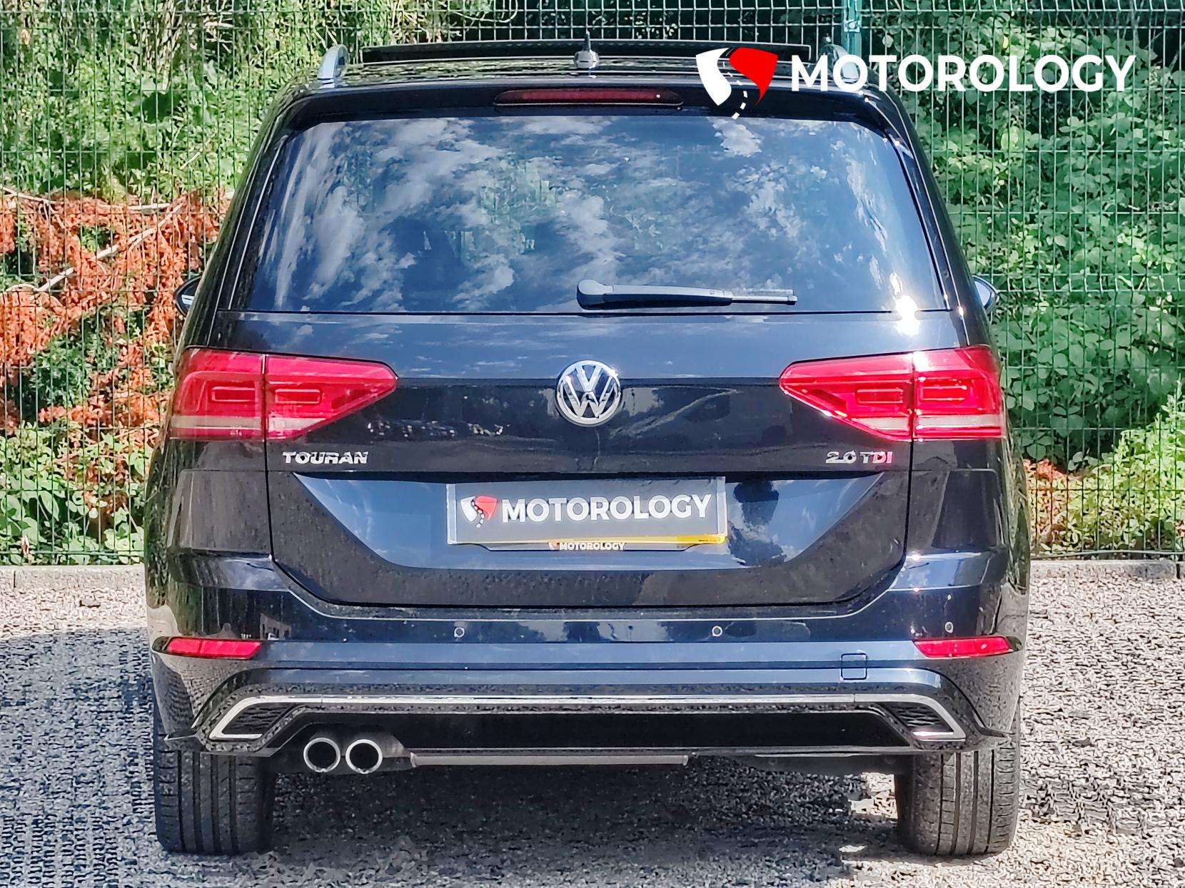2017 VOLKSWAGEN TOURAN 2017 VOLKSWAGEN TOURAN