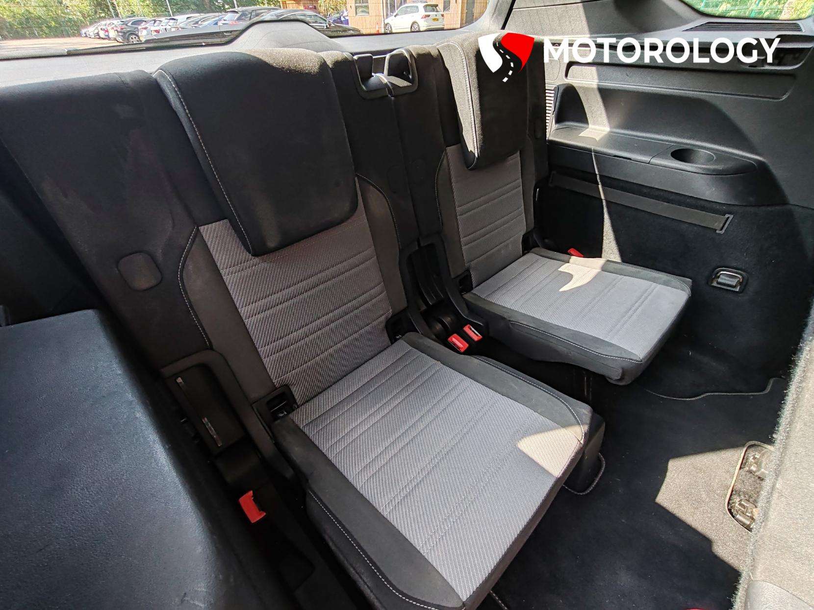 2017 VOLKSWAGEN TOURAN 2017 VOLKSWAGEN TOURAN