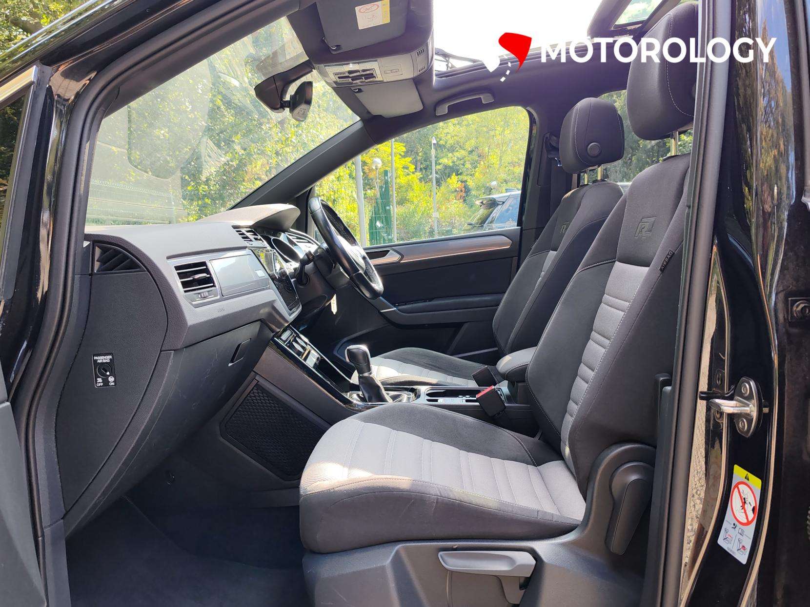 2017 VOLKSWAGEN TOURAN 2017 VOLKSWAGEN TOURAN