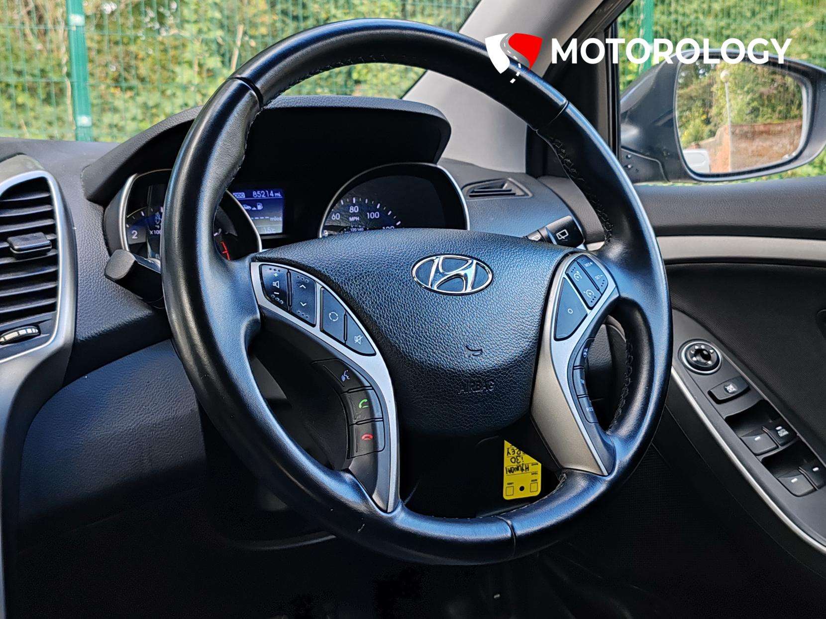 2015 HYUNDAI I30 2015 HYUNDAI I30