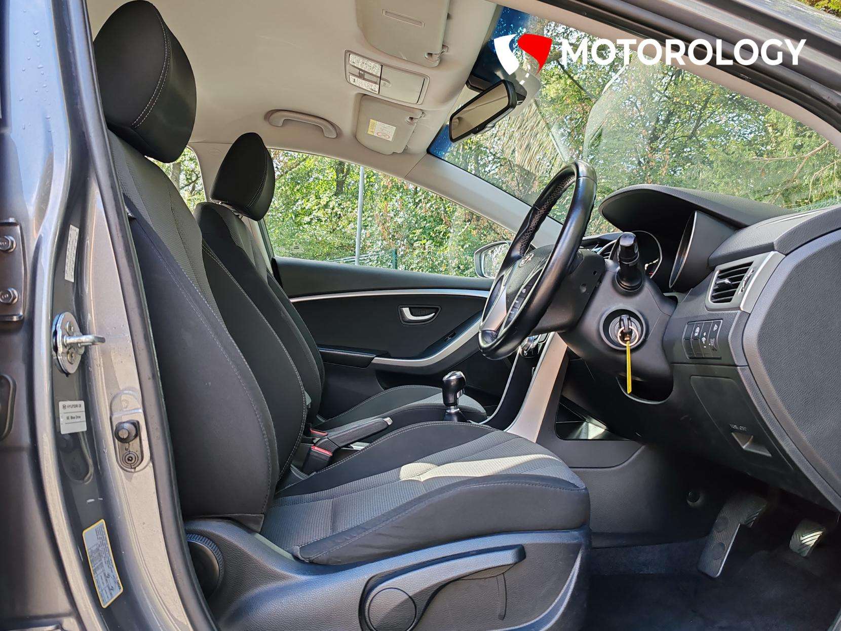 2015 HYUNDAI I30 2015 HYUNDAI I30