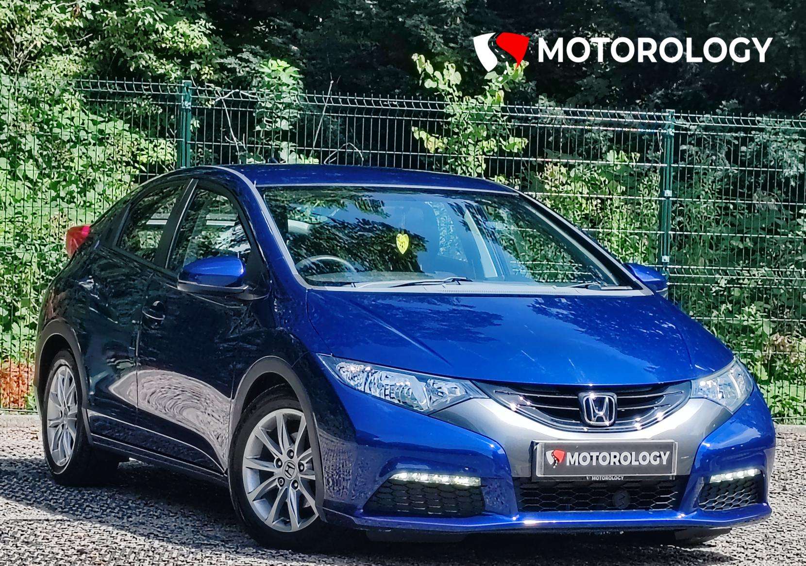 A 2012 HONDA CIVIC 1.4 i-VTEC SE Hatchback 5dr Petrol Manual Euro 5 (s/s) (100 ps) A 2012 HONDA CIVIC 1.4 i-VTEC SE Hatchback 5dr Petrol Manual Euro 5 (s/s) (100 ps)