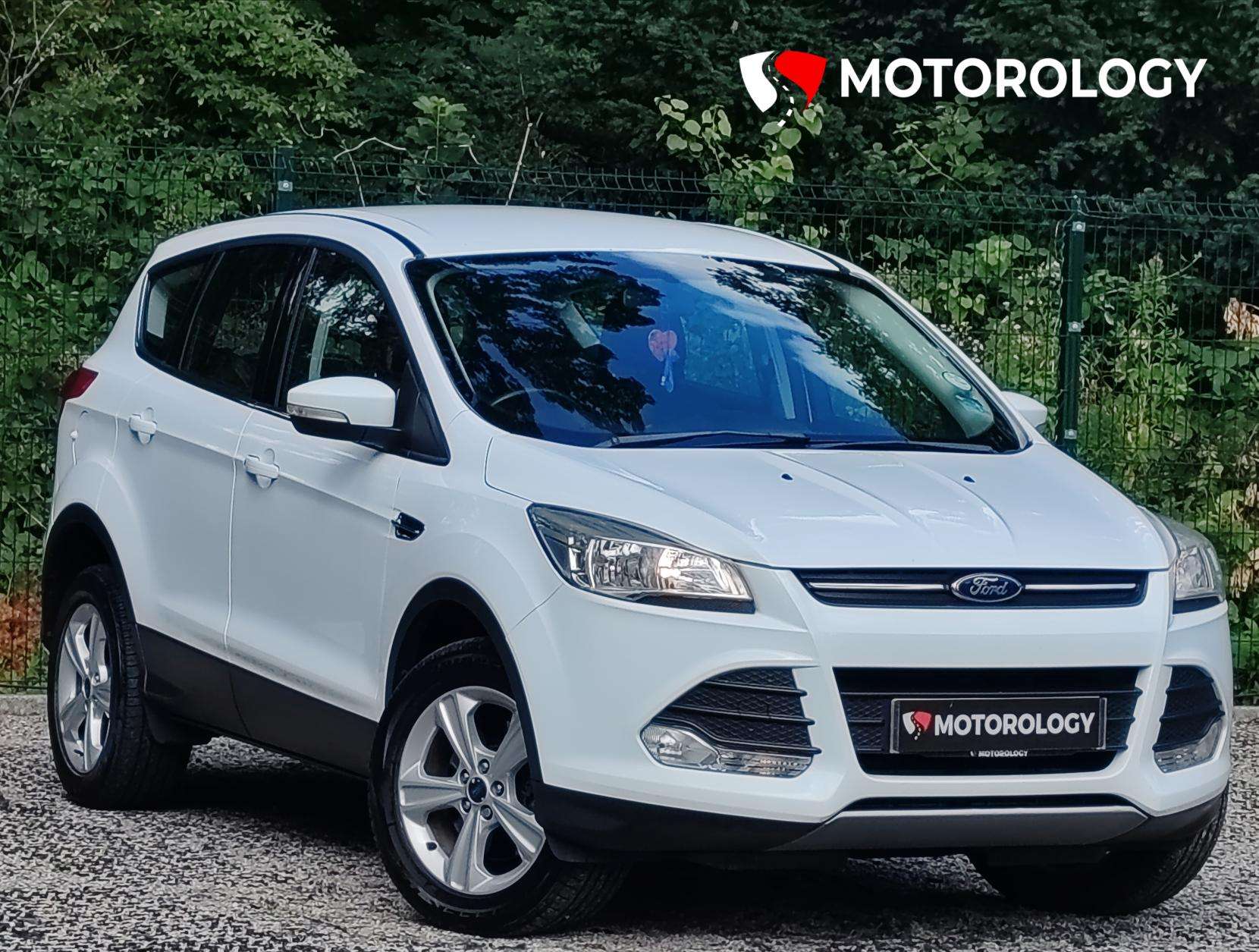 A 2015 FORD KUGA 2.0 TDCi Zetec SUV 5dr Diesel Powershift AWD Euro 6 (s/s) (150 ps) A 2015 FORD KUGA 2.0 TDCi Zetec SUV 5dr Diesel Powershift AWD Euro 6 (s/s) (150 ps)
