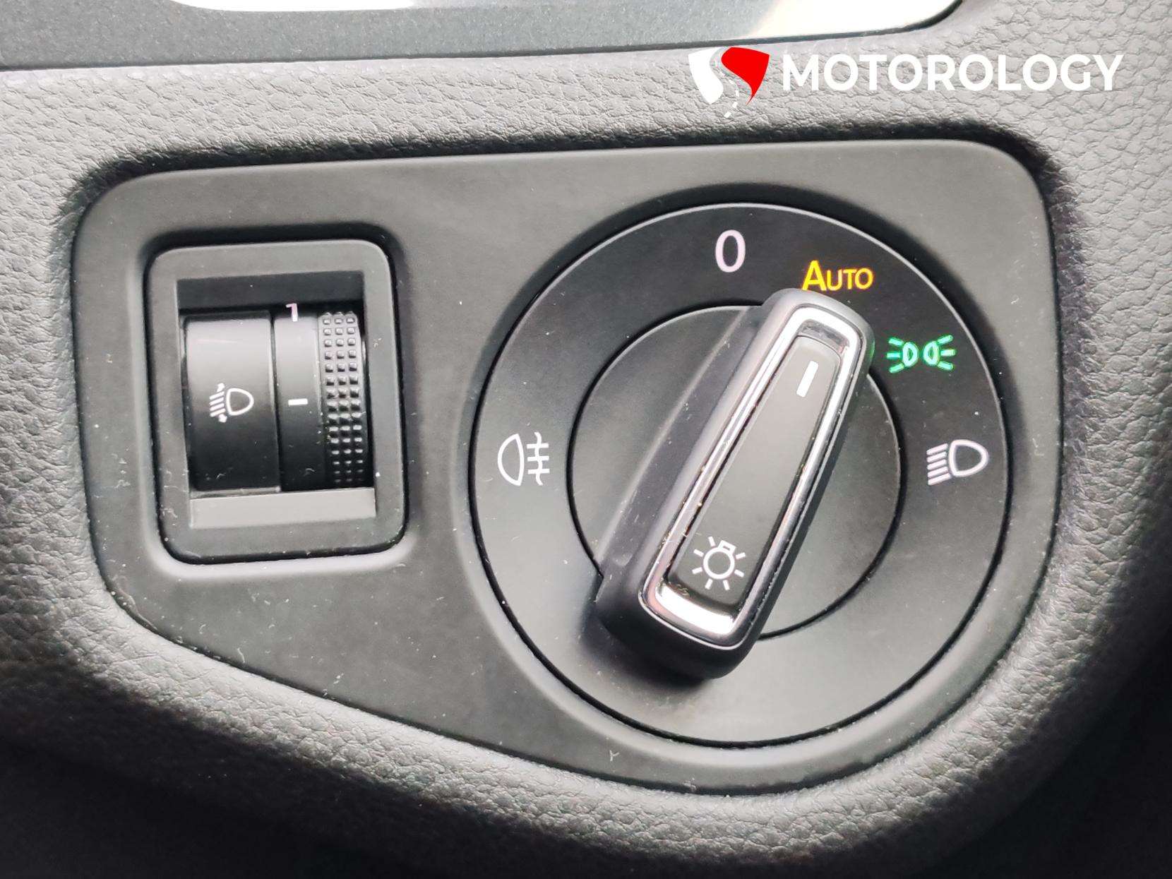 2017 VOLKSWAGEN GOLF 2017 VOLKSWAGEN GOLF