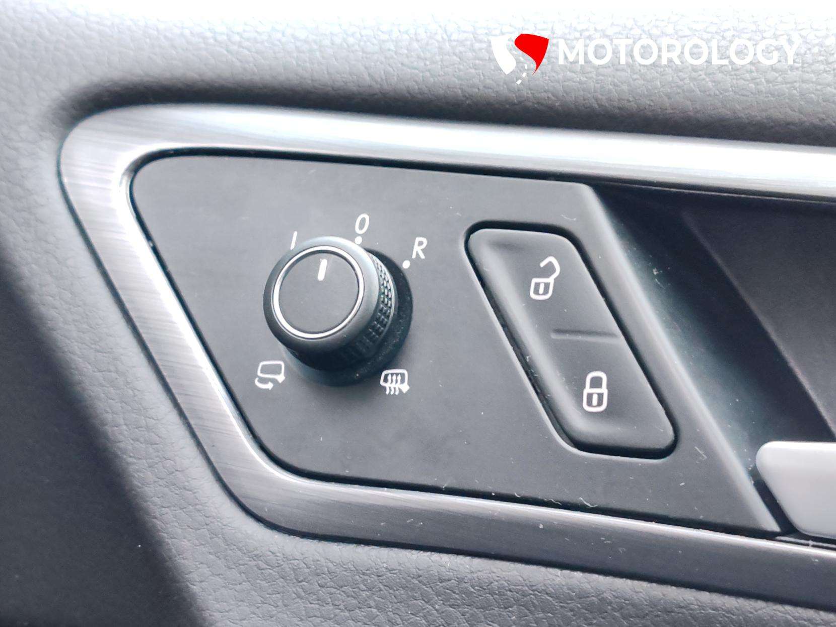 2017 VOLKSWAGEN GOLF 2017 VOLKSWAGEN GOLF