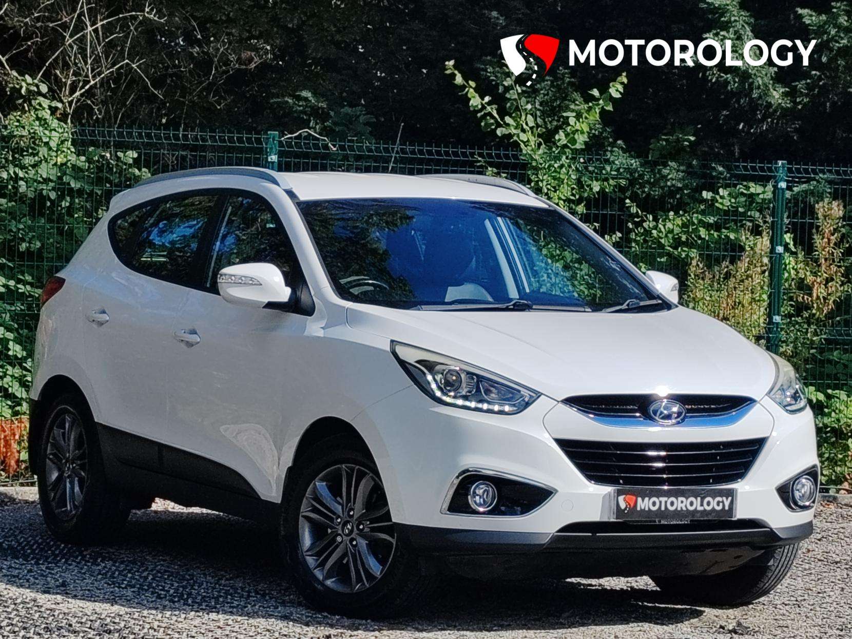A 2014 HYUNDAI IX35 1.7 CRDi SE SUV 5dr Diesel Manual Euro 5 (s/s) (Nav) (115 ps) A 2014 HYUNDAI IX35 1.7 CRDi SE SUV 5dr Diesel Manual Euro 5 (s/s) (Nav) (115 ps)