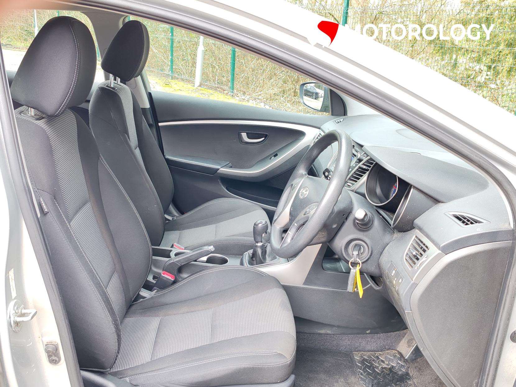 2013 HYUNDAI I30 2013 HYUNDAI I30