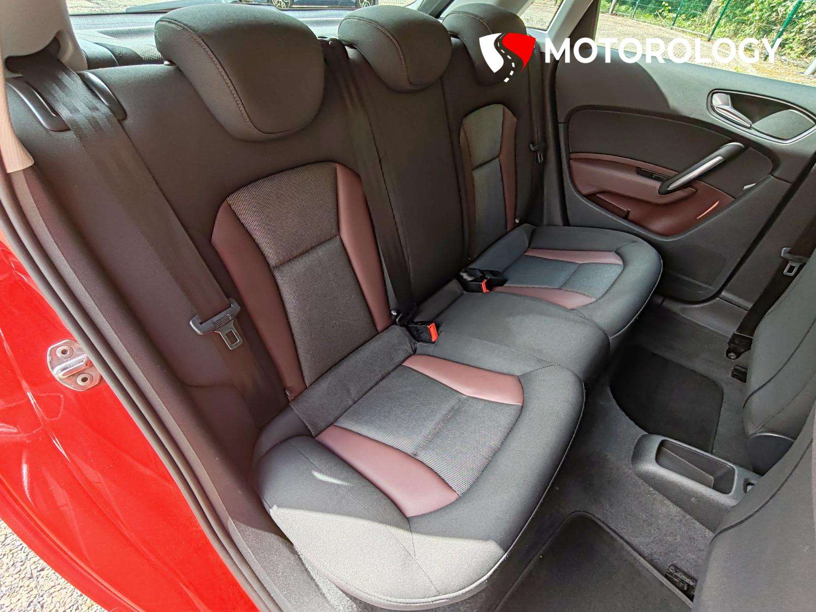 2012 AUDI A1 2012 AUDI A1