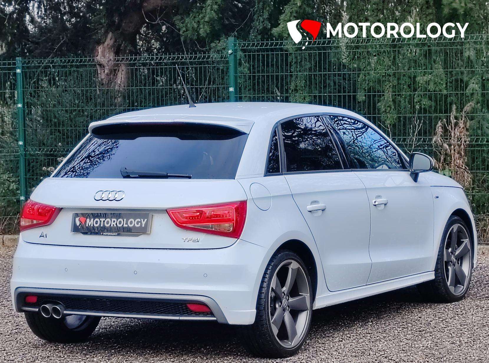A 2014 AUDI A1 1.4 TFSI CoD Black Edition Sportback 5dr Petrol S Tronic Euro 5 (s/s) (140 ps) A 2014 AUDI A1 1.4 TFSI CoD Black Edition Sportback 5dr Petrol S Tronic Euro 5 (s/s) (140 ps)