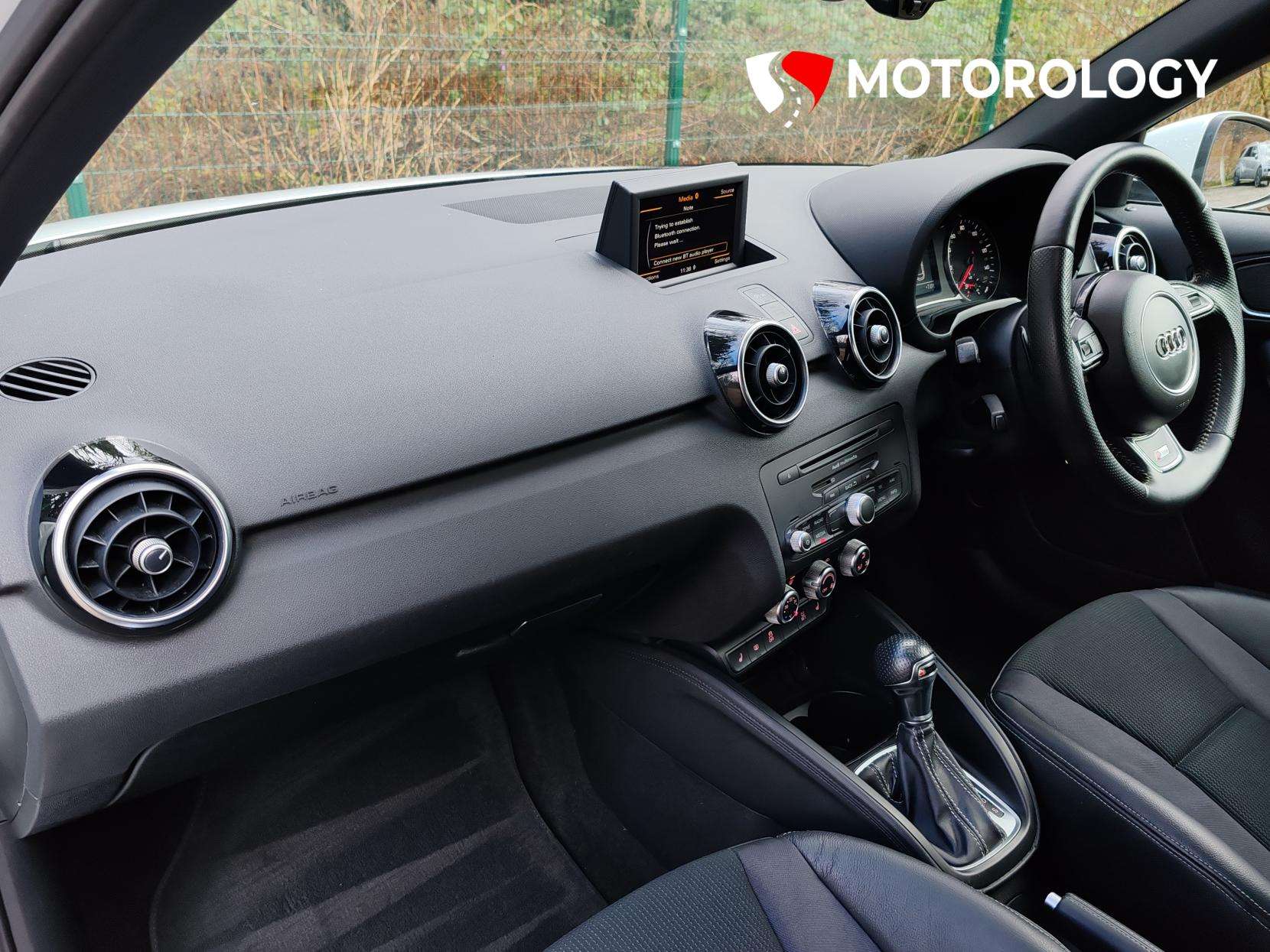 2014 AUDI A1 2014 AUDI A1