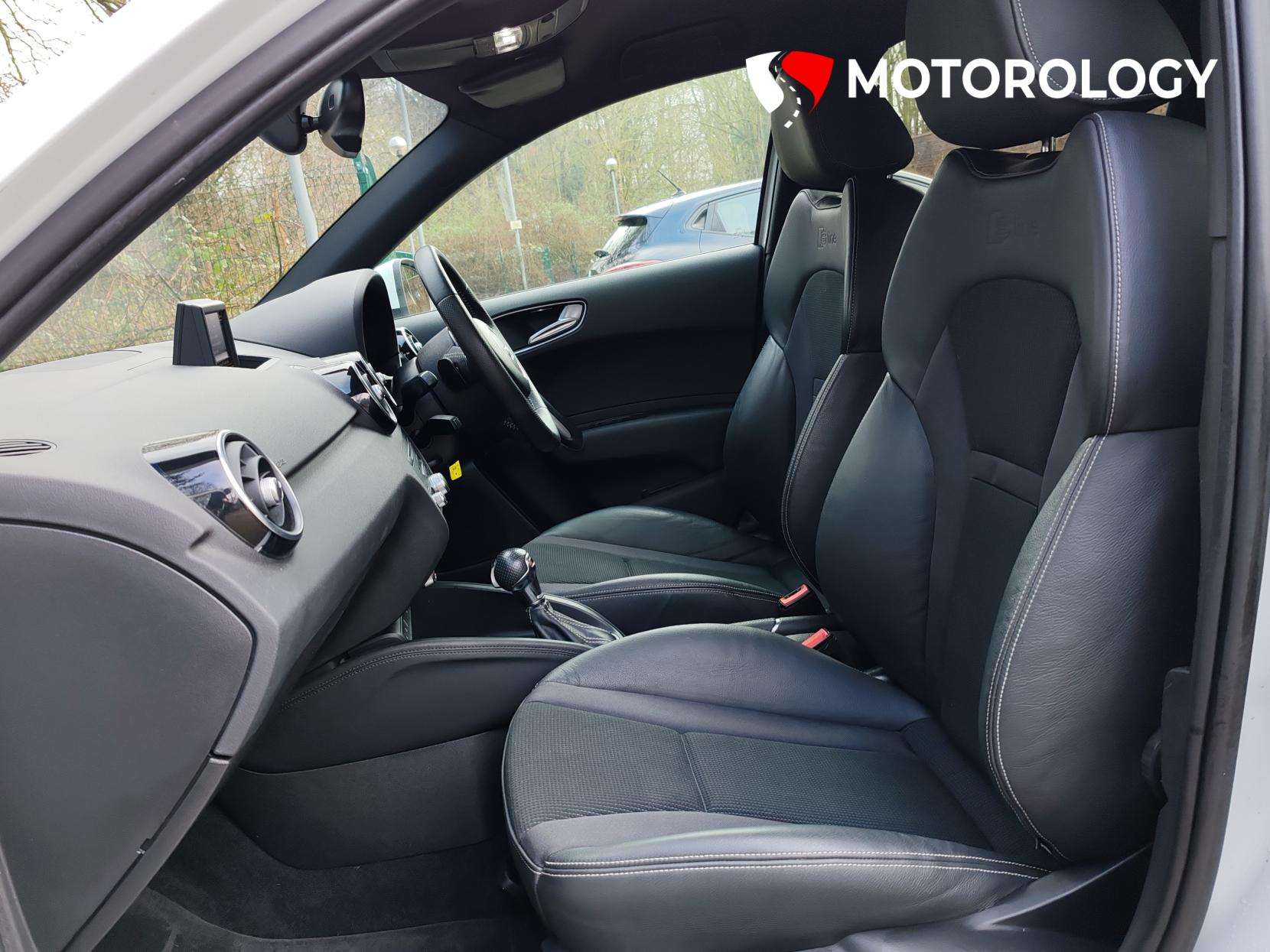 2014 AUDI A1 2014 AUDI A1