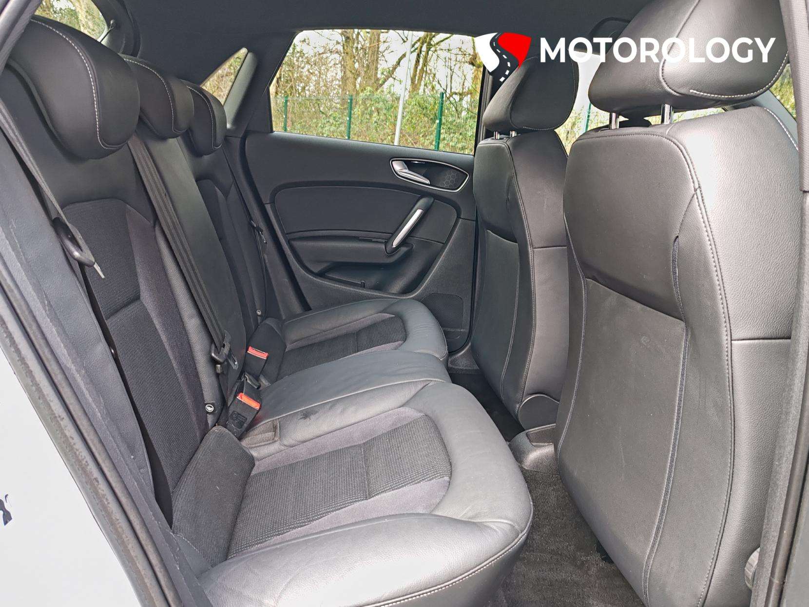 2014 AUDI A1 2014 AUDI A1