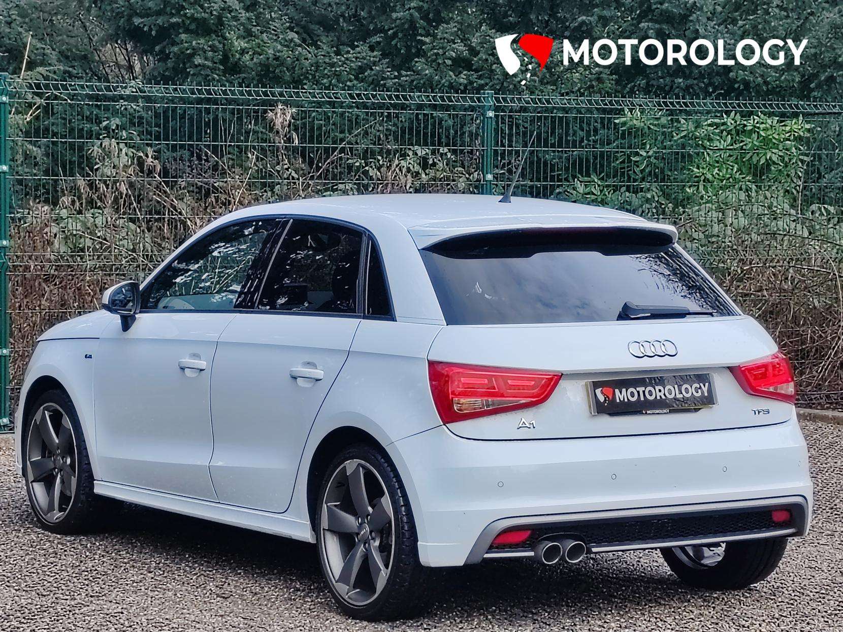 2014 AUDI A1 2014 AUDI A1