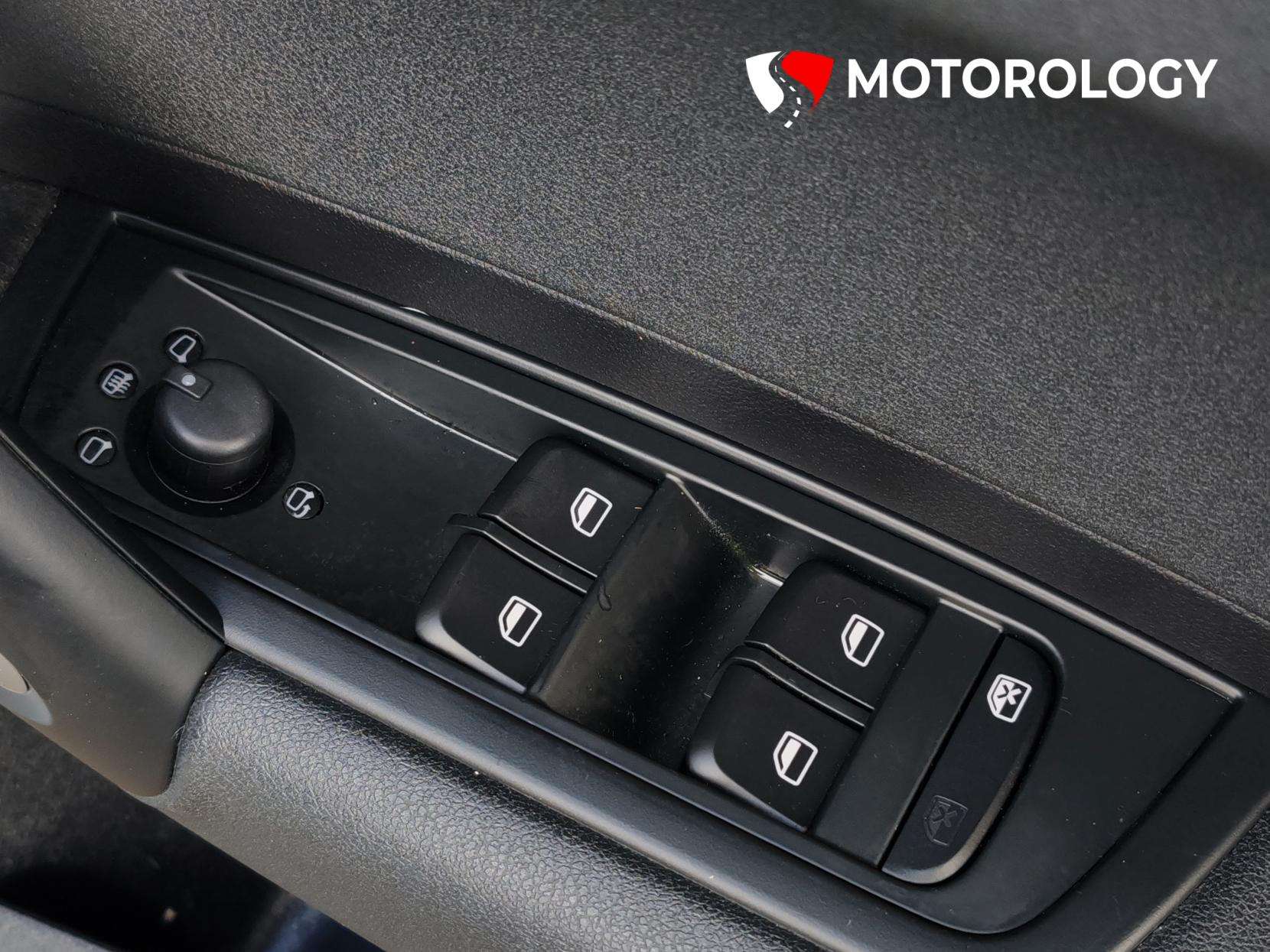 2014 AUDI A1 2014 AUDI A1