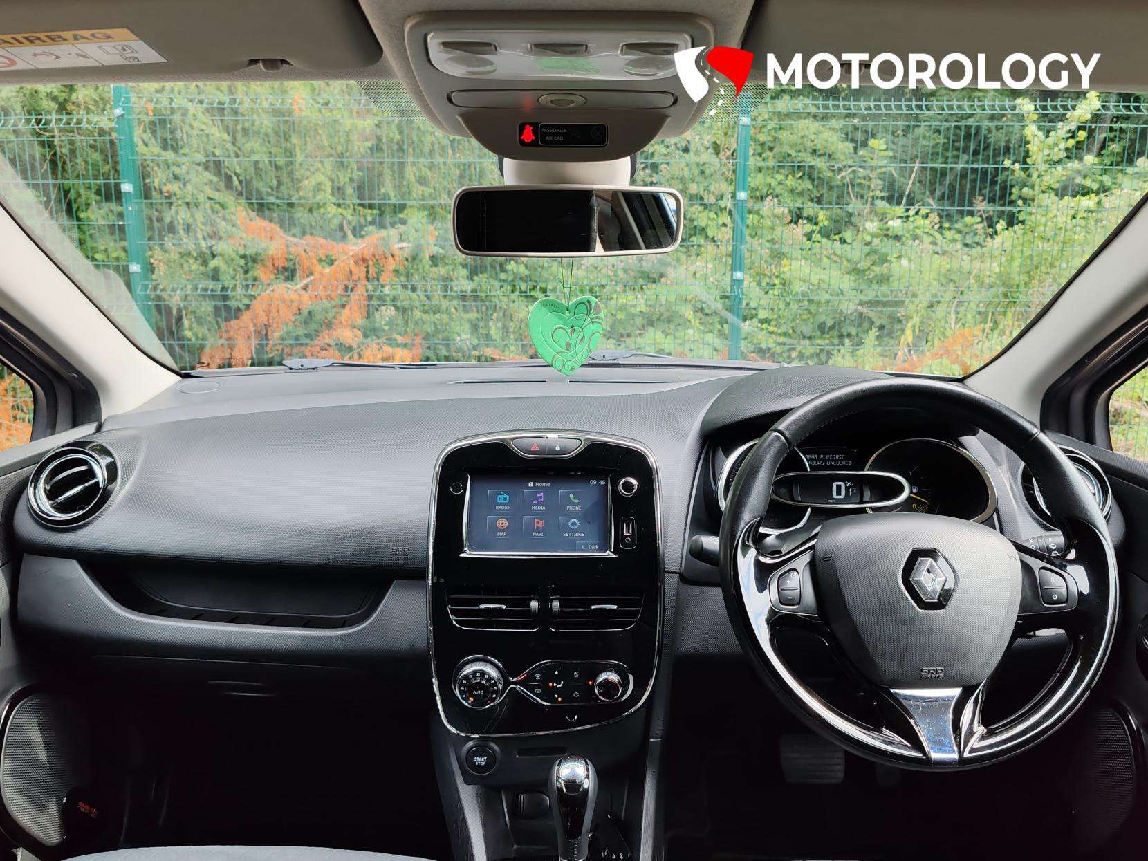 2015 RENAULT CLIO 2015 RENAULT CLIO