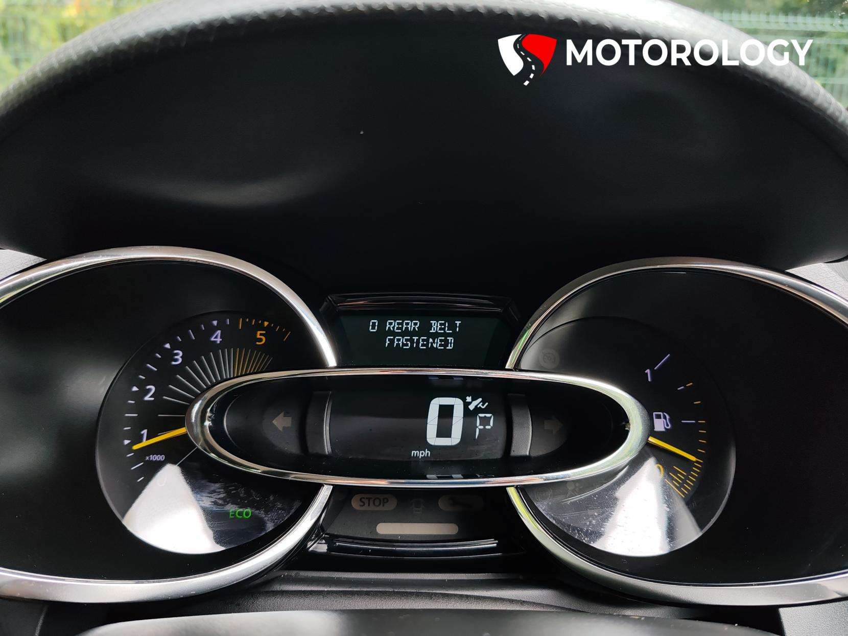 2015 RENAULT CLIO 2015 RENAULT CLIO