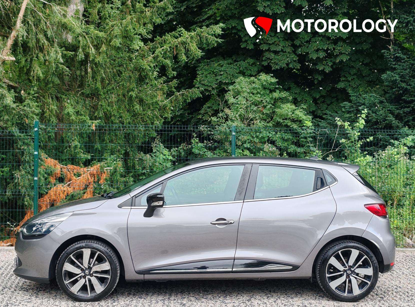 2015 RENAULT CLIO 2015 RENAULT CLIO