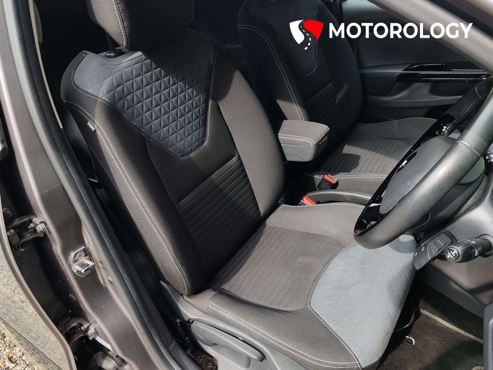 2015 RENAULT CLIO 2015 RENAULT CLIO