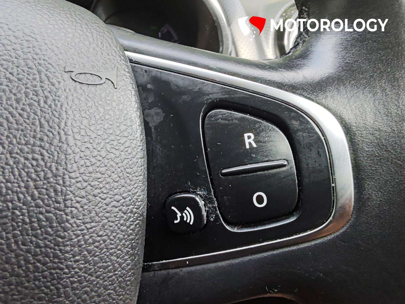 2019 RENAULT CLIO 2019 RENAULT CLIO