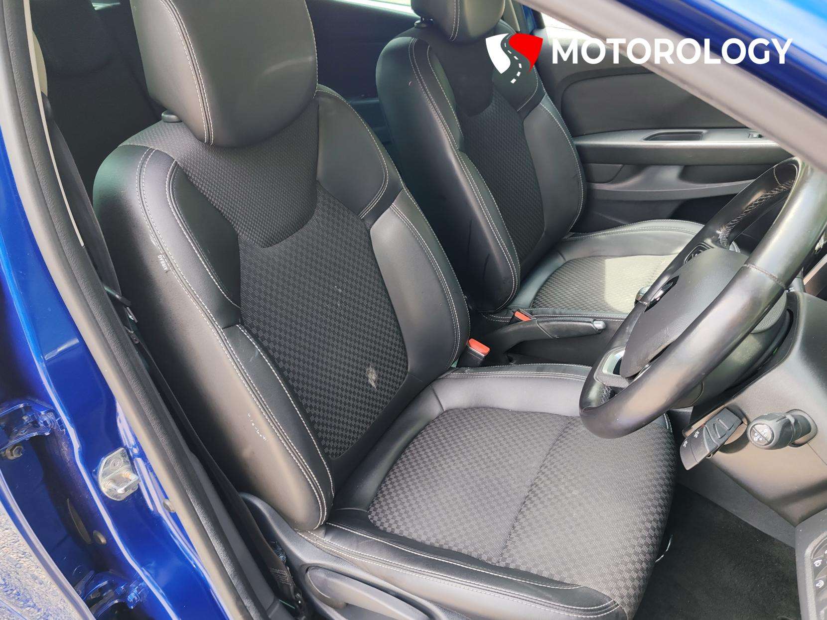 2019 RENAULT CLIO 2019 RENAULT CLIO