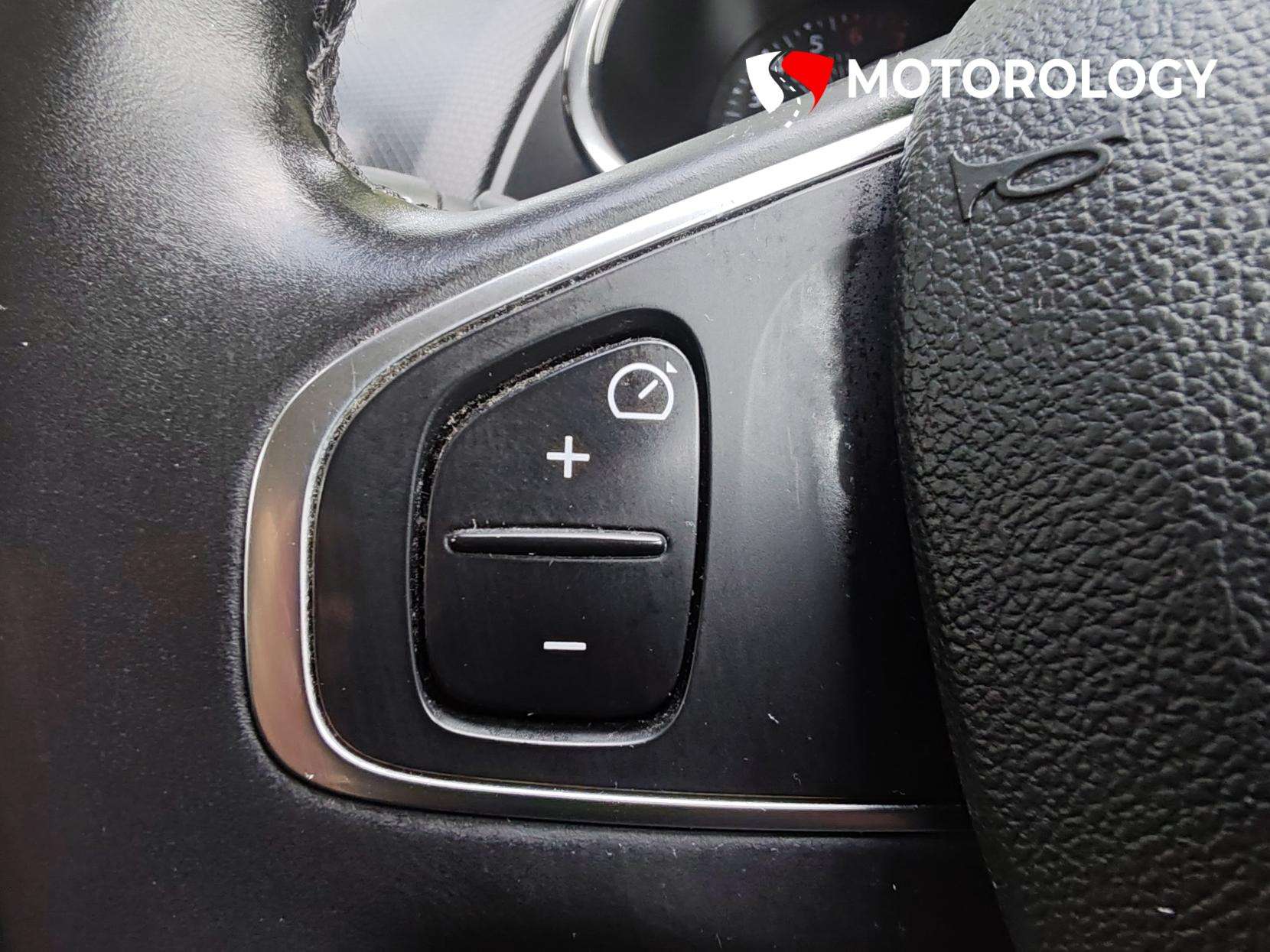 2019 RENAULT CLIO 2019 RENAULT CLIO