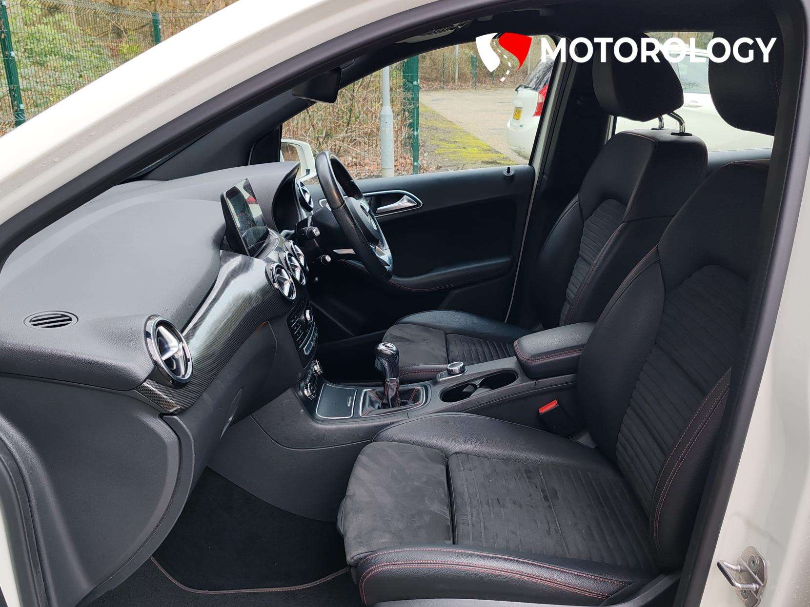 2018 MERCEDES-BENZ B CLASS 2018 MERCEDES-BENZ B CLASS