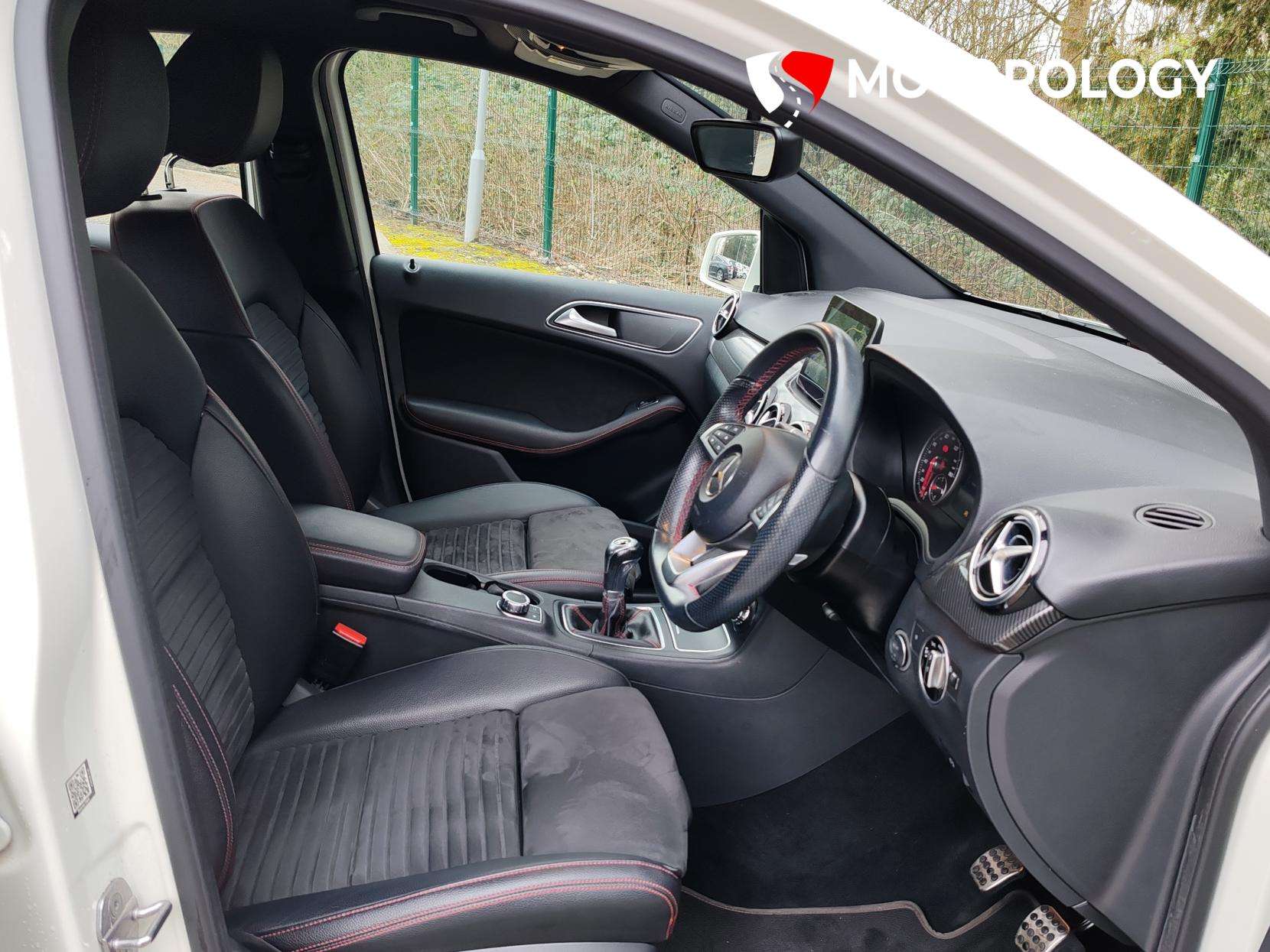 2018 MERCEDES-BENZ B CLASS 2018 MERCEDES-BENZ B CLASS