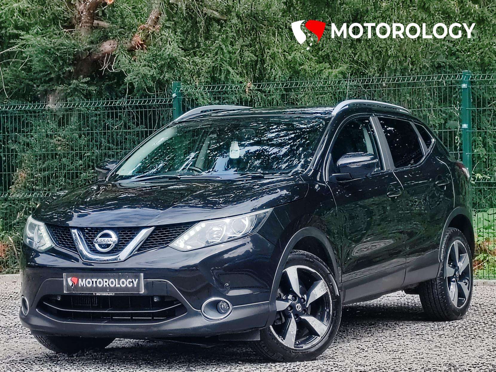 A 2015 NISSAN QASHQAI 1.2 DIG-T n-tec+ SUV 5dr Petrol Manual 2WD Euro 5 (s/s) (115 ps) A 2015 NISSAN QASHQAI 1.2 DIG-T n-tec+ SUV 5dr Petrol Manual 2WD Euro 5 (s/s) (115 ps)