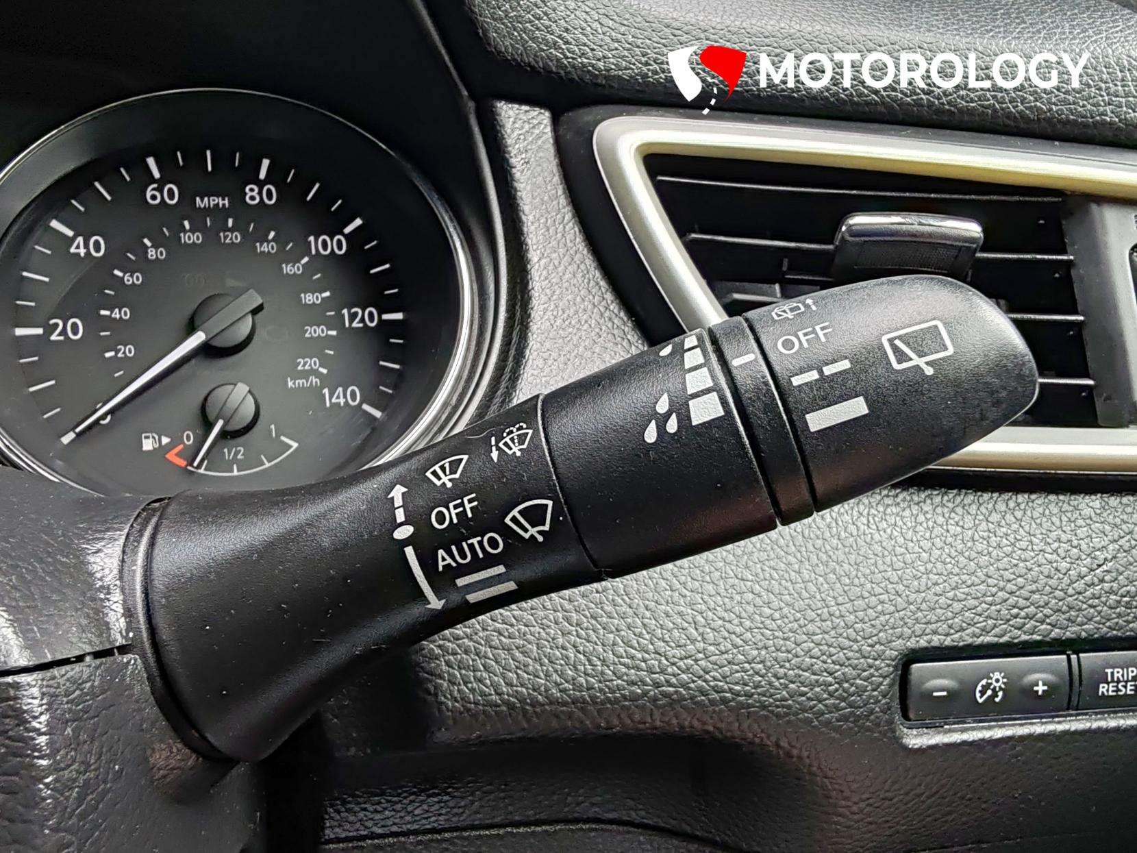 2015 NISSAN QASHQAI 2015 NISSAN QASHQAI