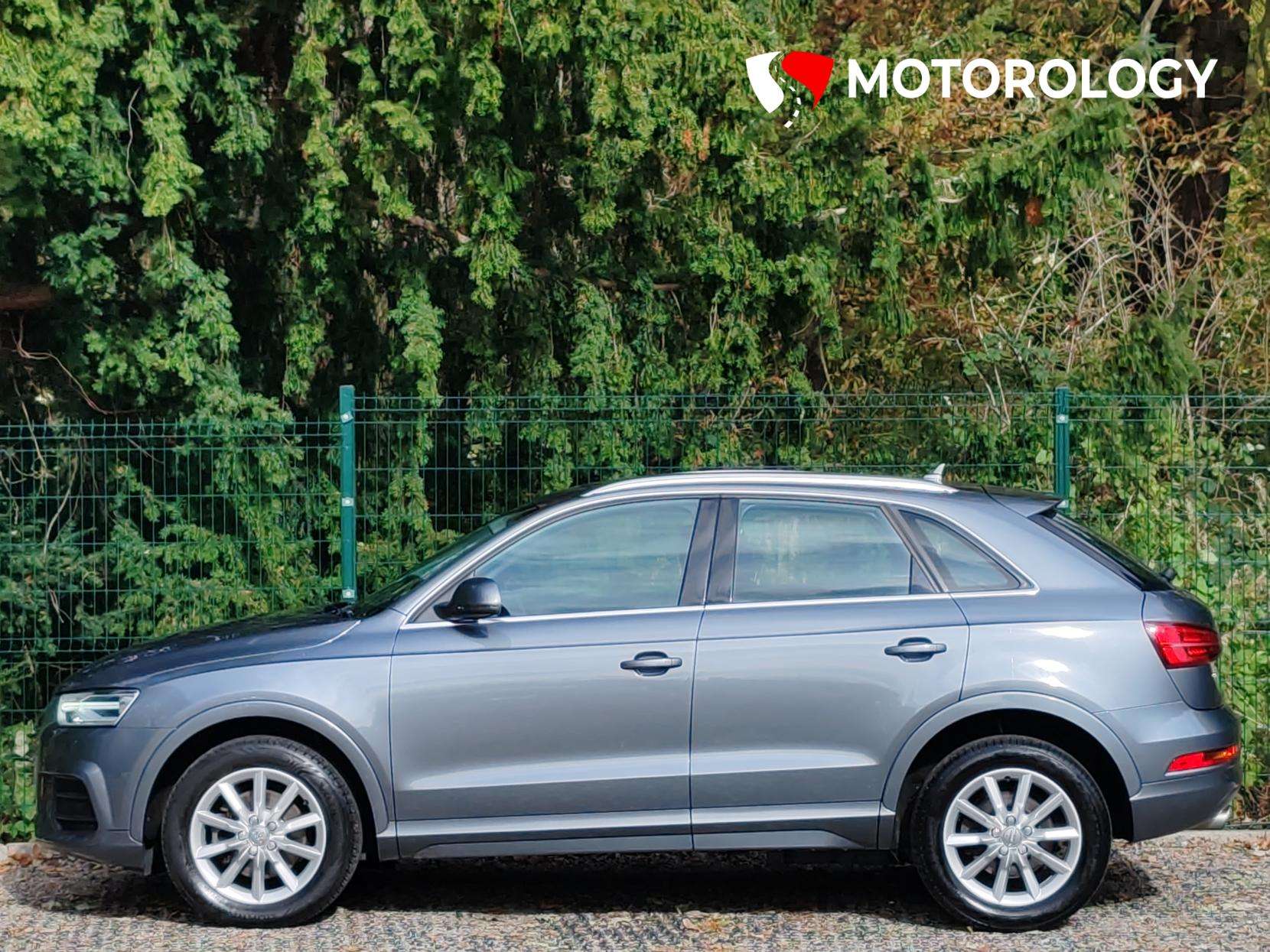 2015 AUDI Q3 2015 AUDI Q3