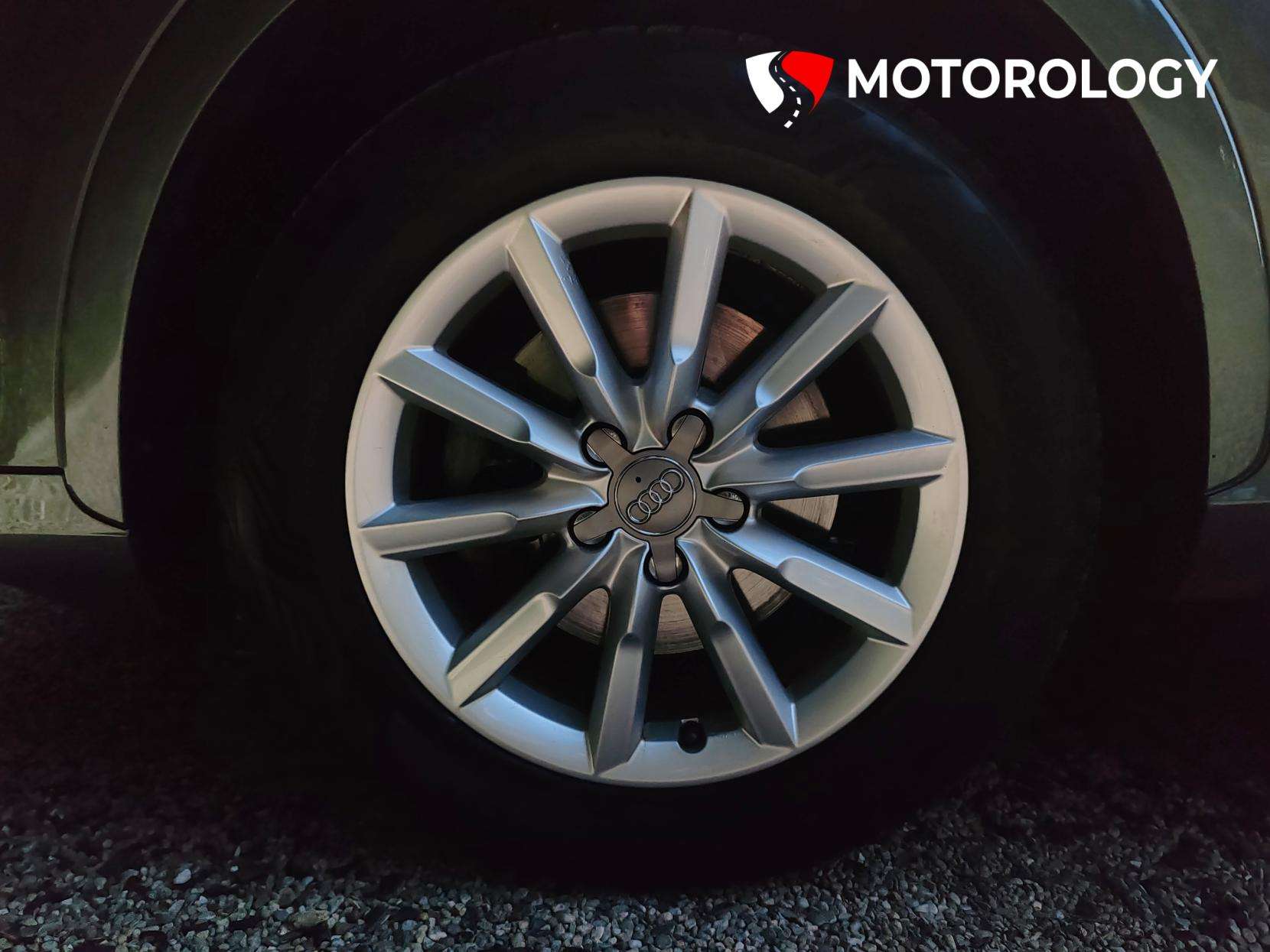 2015 AUDI Q3 2015 AUDI Q3