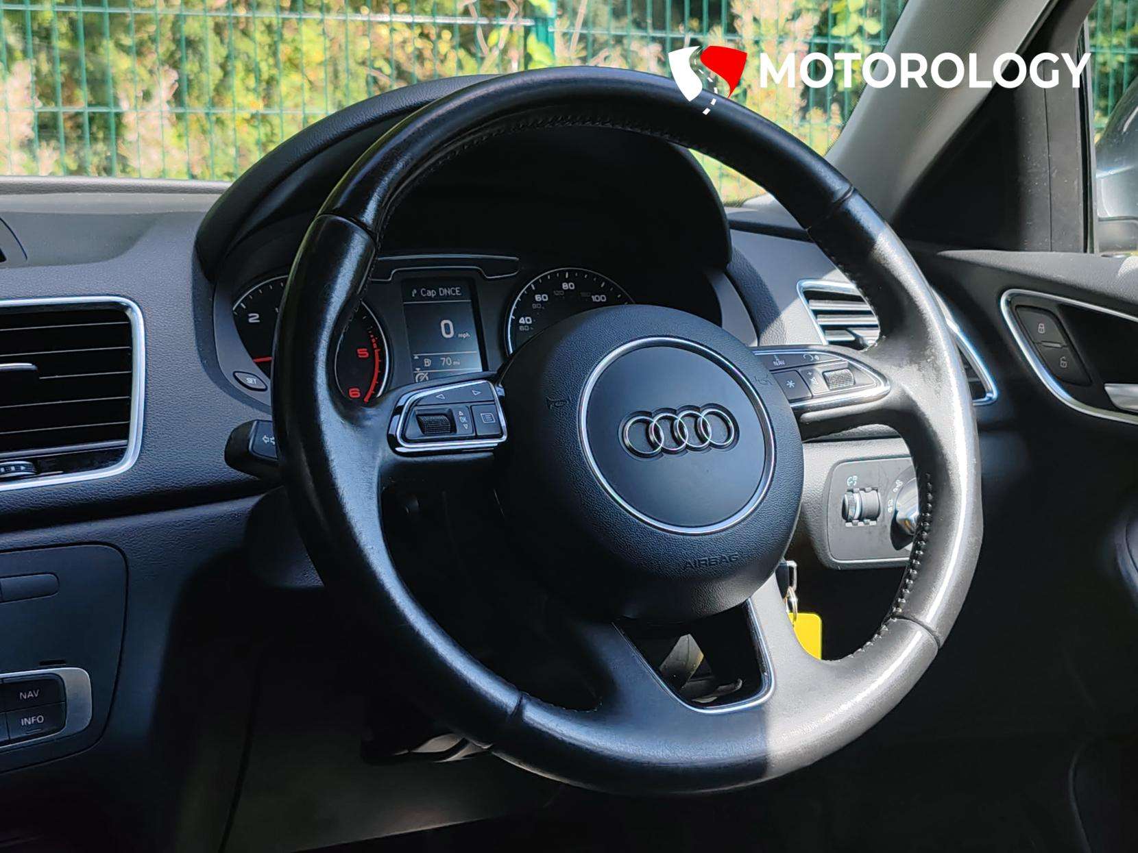 2015 AUDI Q3 2015 AUDI Q3