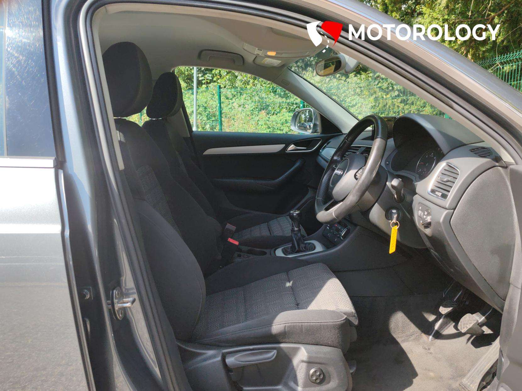 2015 AUDI Q3 2015 AUDI Q3