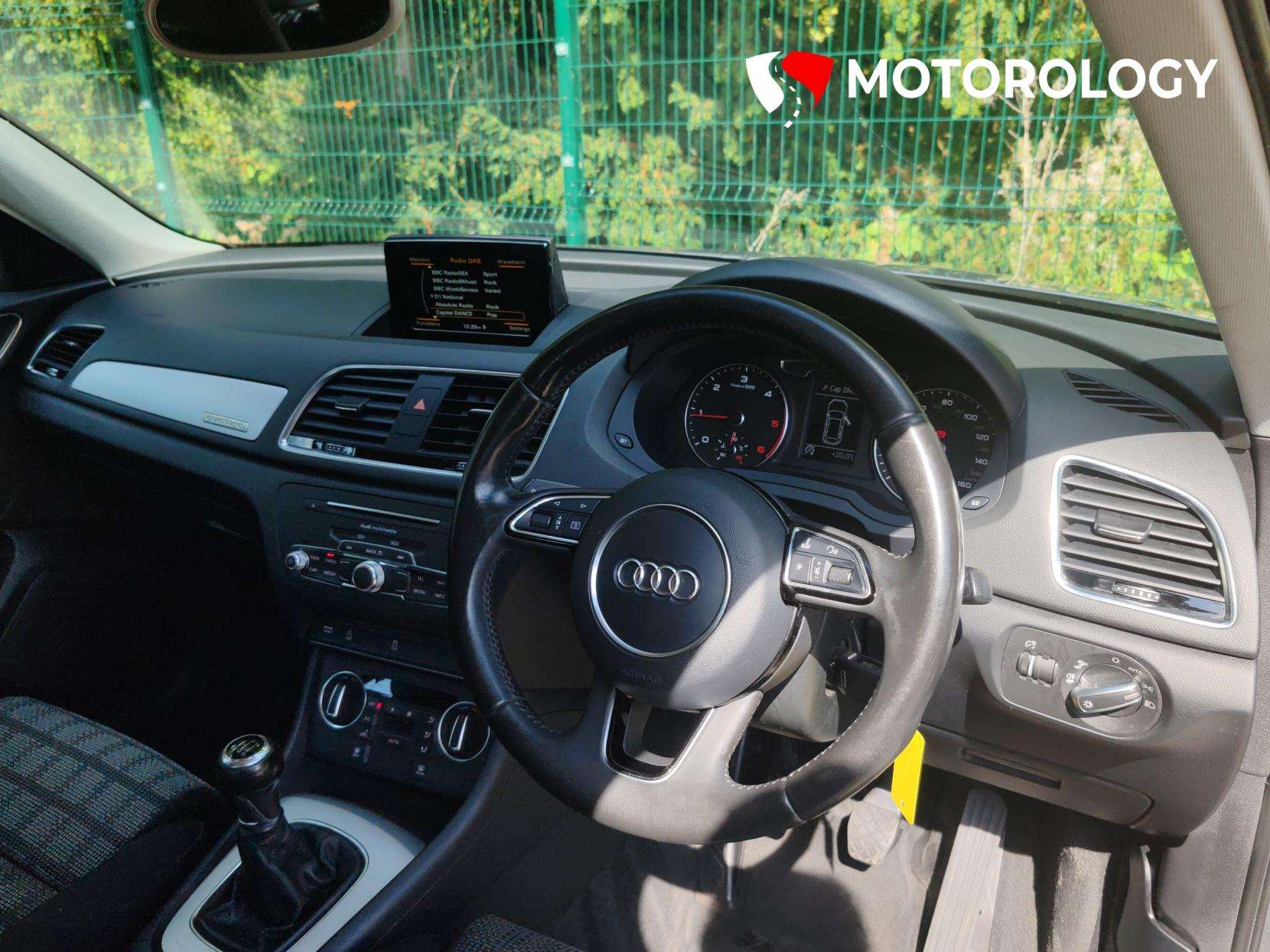 2015 AUDI Q3 2015 AUDI Q3