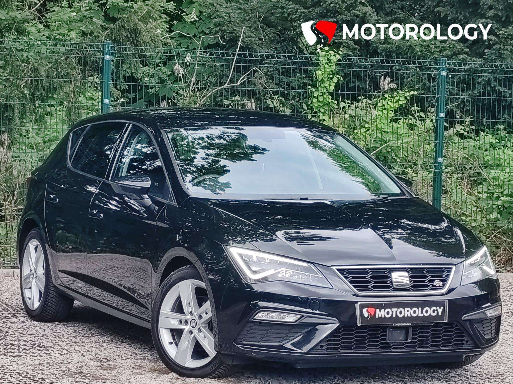 A 2017 SEAT LEON 1.4 EcoTSI FR Technology Hatchback 5dr Petrol Manual Euro 6 (s/s) (150 ps) A 2017 SEAT LEON 1.4 EcoTSI FR Technology Hatchback 5dr Petrol Manual Euro 6 (s/s) (150 ps)