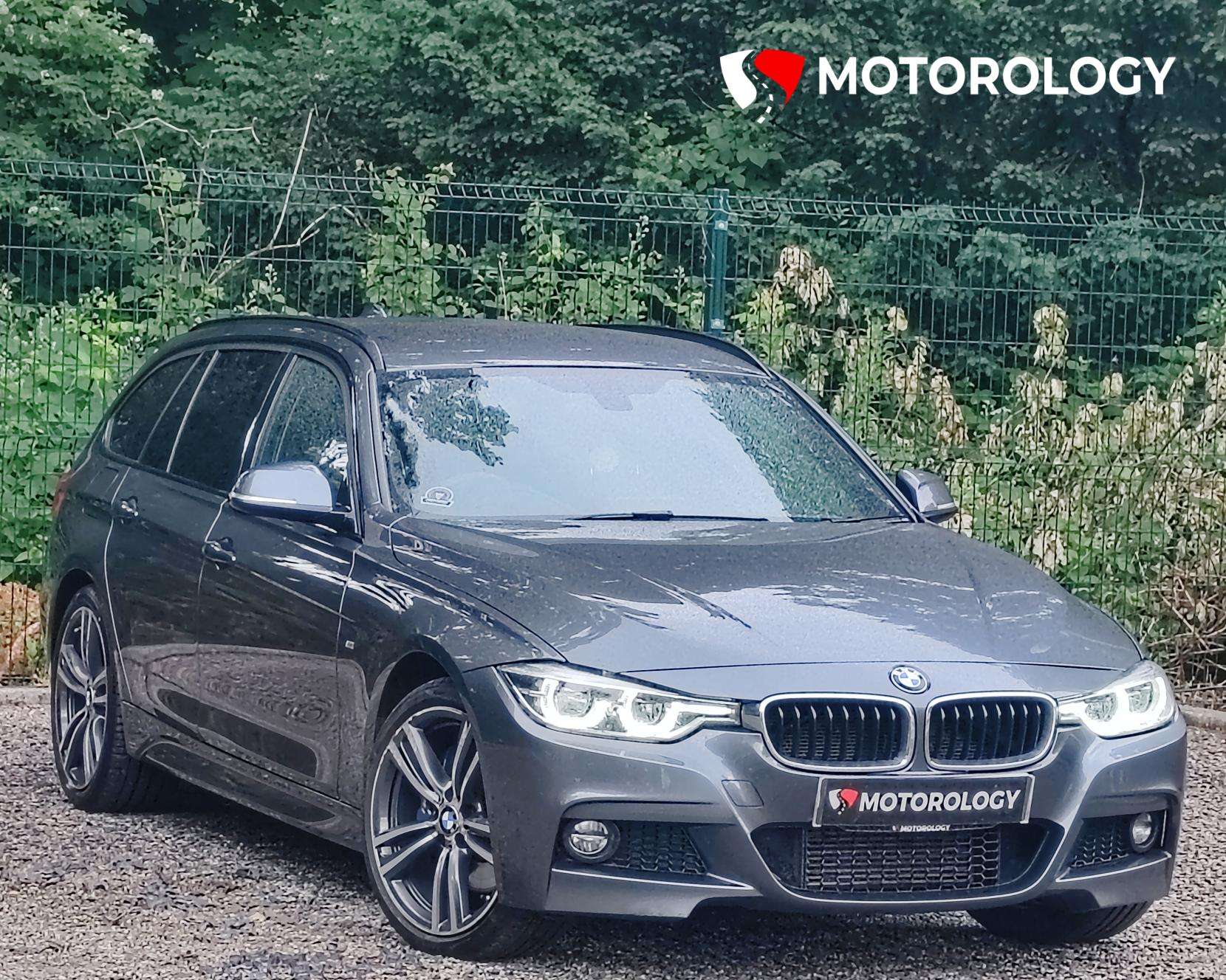 A 2018 BMW 3 SERIES 2.0 320d M Sport Touring 5dr Diesel Manual xDrive Euro 6 (s/s) (190 ps) A 2018 BMW 3 SERIES 2.0 320d M Sport Touring 5dr Diesel Manual xDrive Euro 6 (s/s) (190 ps)