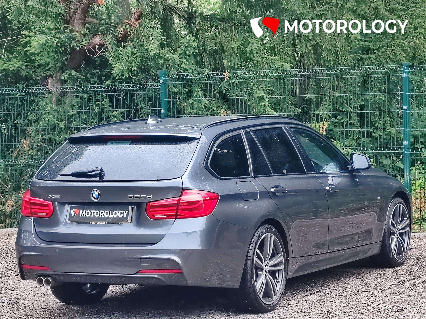 A 2018 BMW 3 SERIES 2.0 320d M Sport Touring 5dr Diesel Manual xDrive Euro 6 (s/s) (190 ps) A 2018 BMW 3 SERIES 2.0 320d M Sport Touring 5dr Diesel Manual xDrive Euro 6 (s/s) (190 ps)