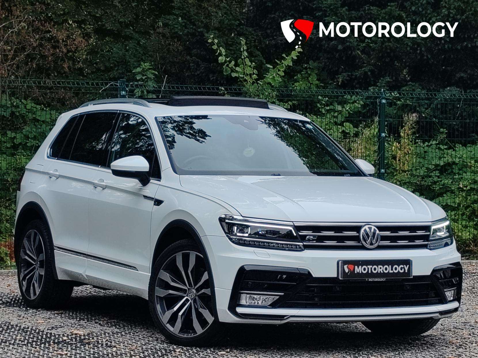 A 2017 VOLKSWAGEN TIGUAN 2.0 TSI BlueMotion Tech R-Line SUV 5dr Petrol DSG 4Motion Euro 6 (s/s) (180 ps) A 2017 VOLKSWAGEN TIGUAN 2.0 TSI BlueMotion Tech R-Line SUV 5dr Petrol DSG 4Motion Euro 6 (s/s) (180 ps)