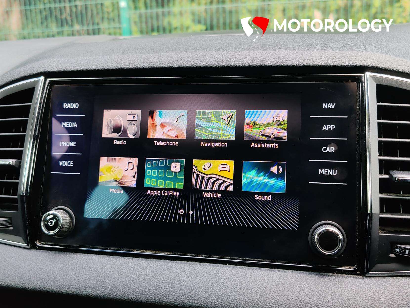 2021 SKODA KAROQ 2021 SKODA KAROQ