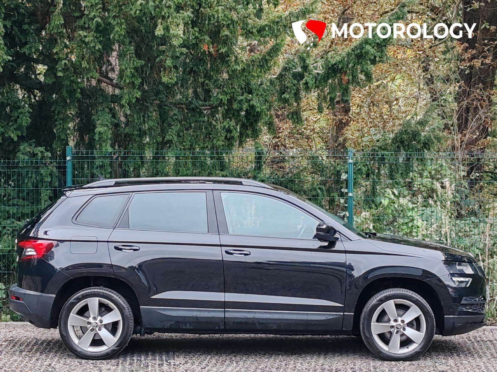 2021 SKODA KAROQ 2021 SKODA KAROQ