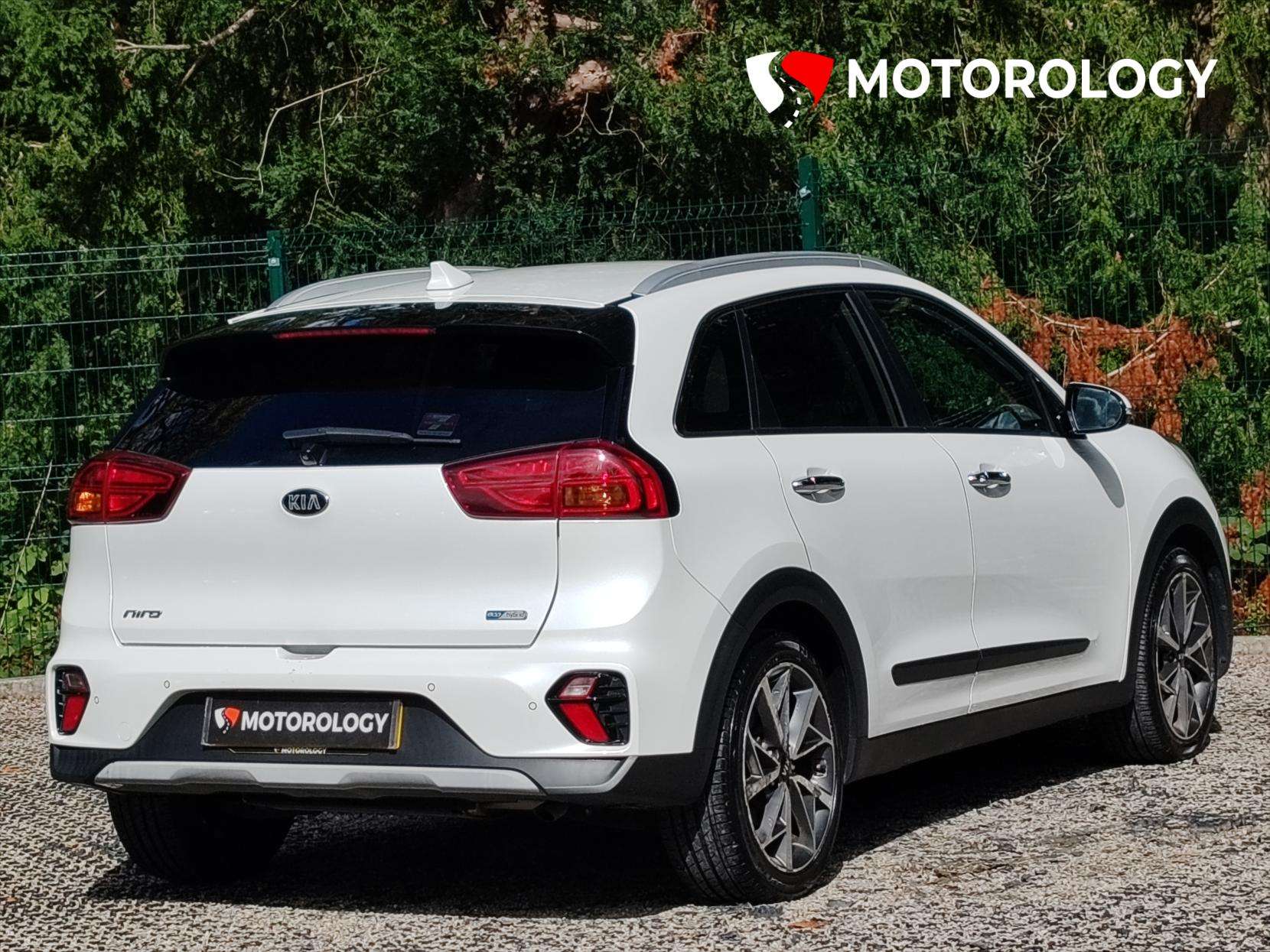 A 2020 KIA NIRO 1.6 GDi 3 SUV 5dr Petrol Hybrid DCT Euro 6 (s/s) (139 bhp) A 2020 KIA NIRO 1.6 GDi 3 SUV 5dr Petrol Hybrid DCT Euro 6 (s/s) (139 bhp)