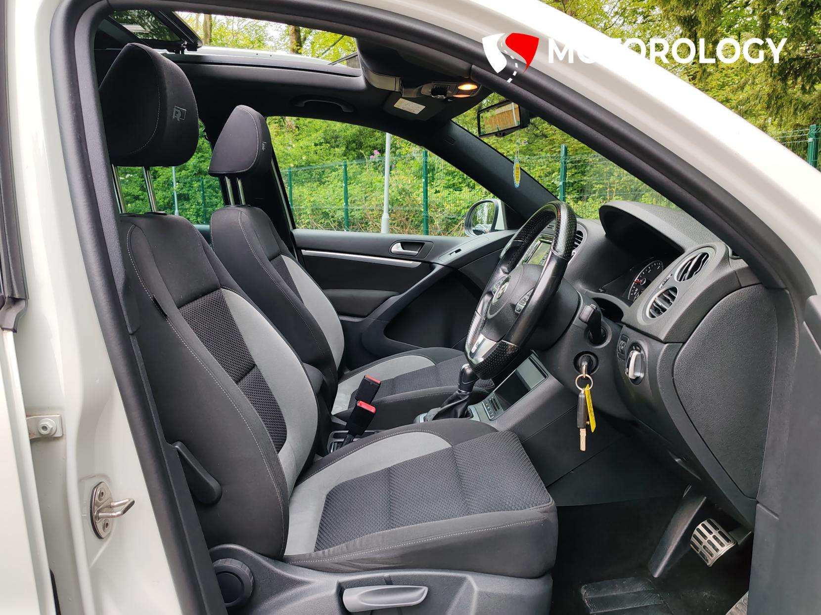 2015 VOLKSWAGEN TIGUAN 2015 VOLKSWAGEN TIGUAN